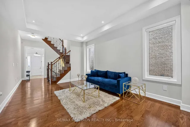 136 Abner Miles Dr, Vaughan 3