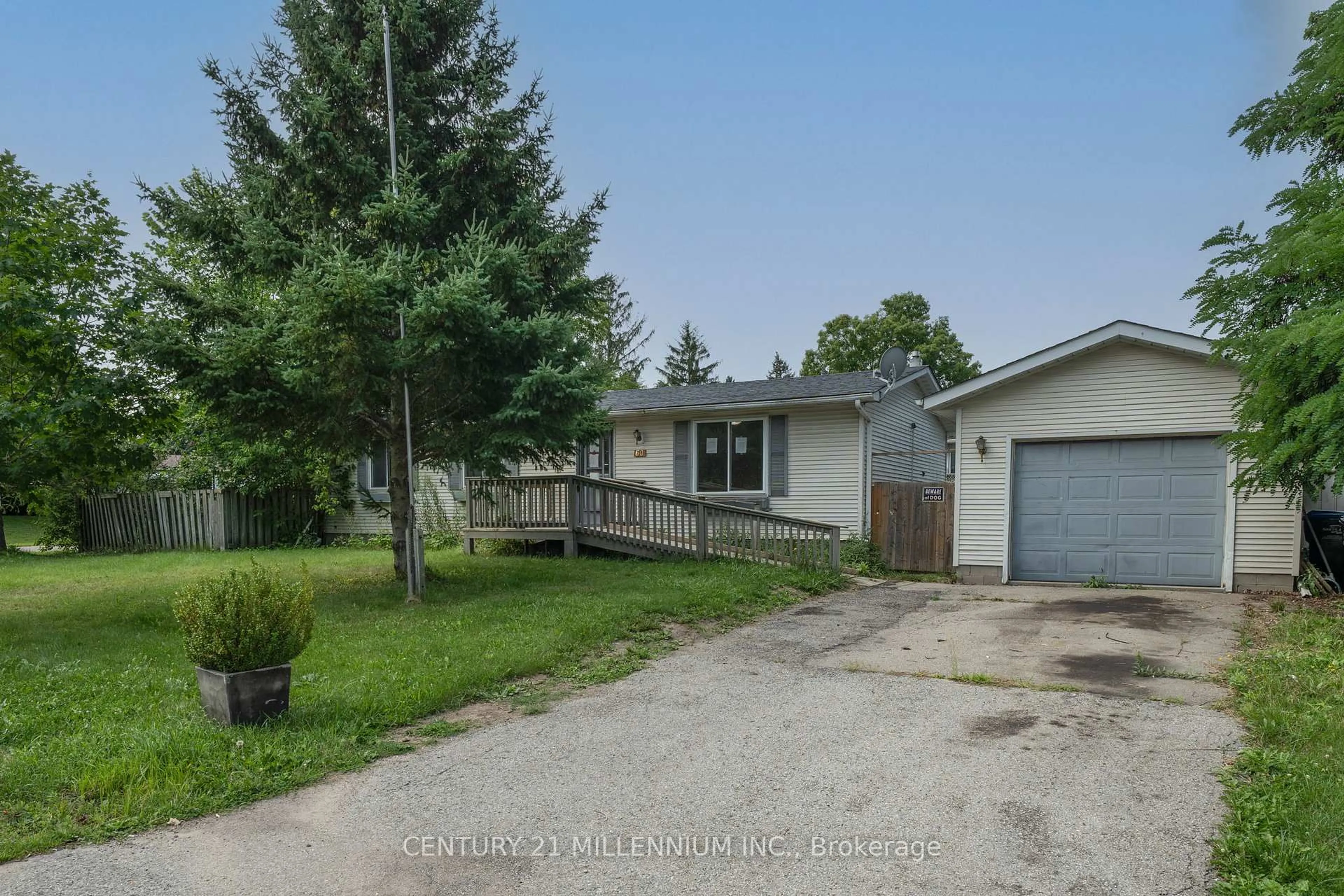 A pic from outside/outdoor area/front of a property/back of a property/a pic from drone, street for 60 Eastern Ave, New Tecumseth Ontario L0G 1W0