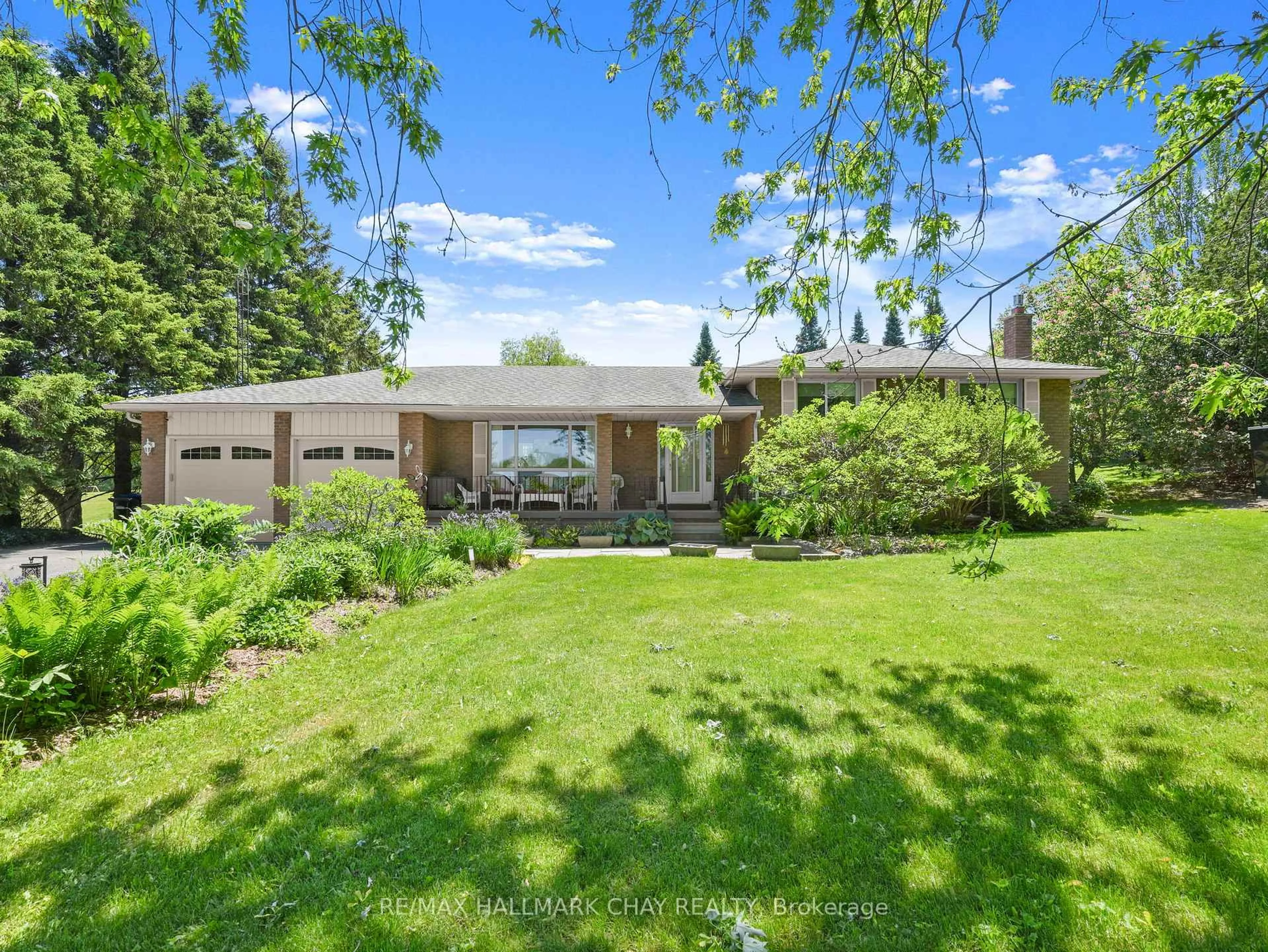 A pic from outside/outdoor area/front of a property/back of a property/a pic from drone, street for 6815 4th Line, New Tecumseth Ontario L0G 1W0