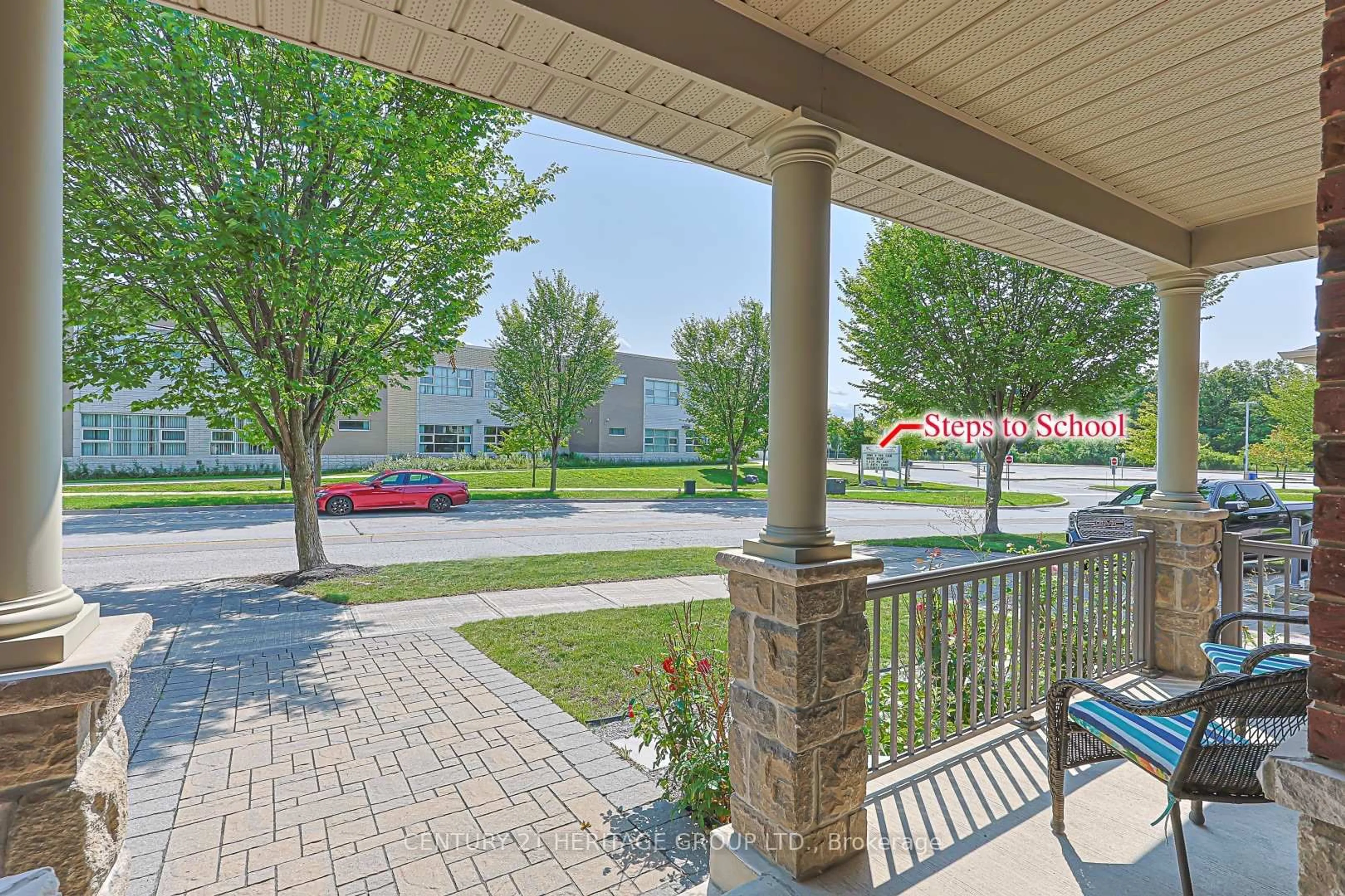 Patio, street for 273 Alfred Paterson Dr, Markham Ontario L6E 0K5