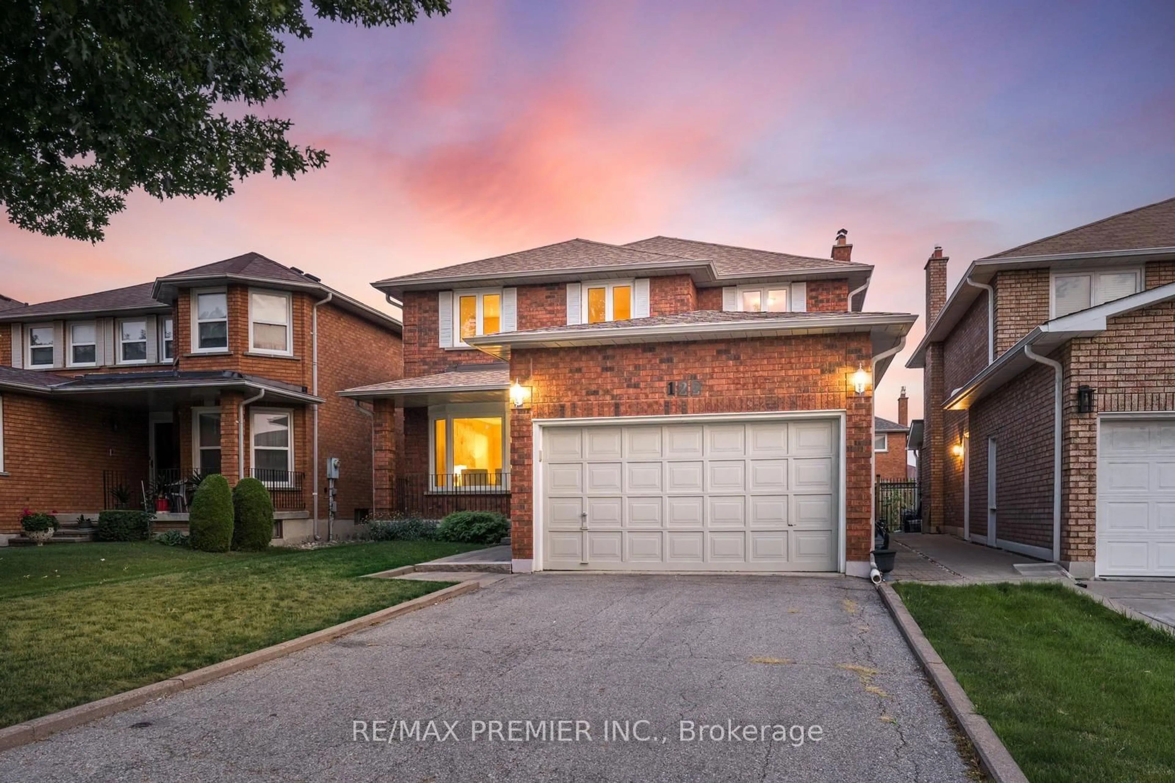 Home with brick exterior material, street for 122 Spring Town Rd, Vaughan Ontario L4L 8E6