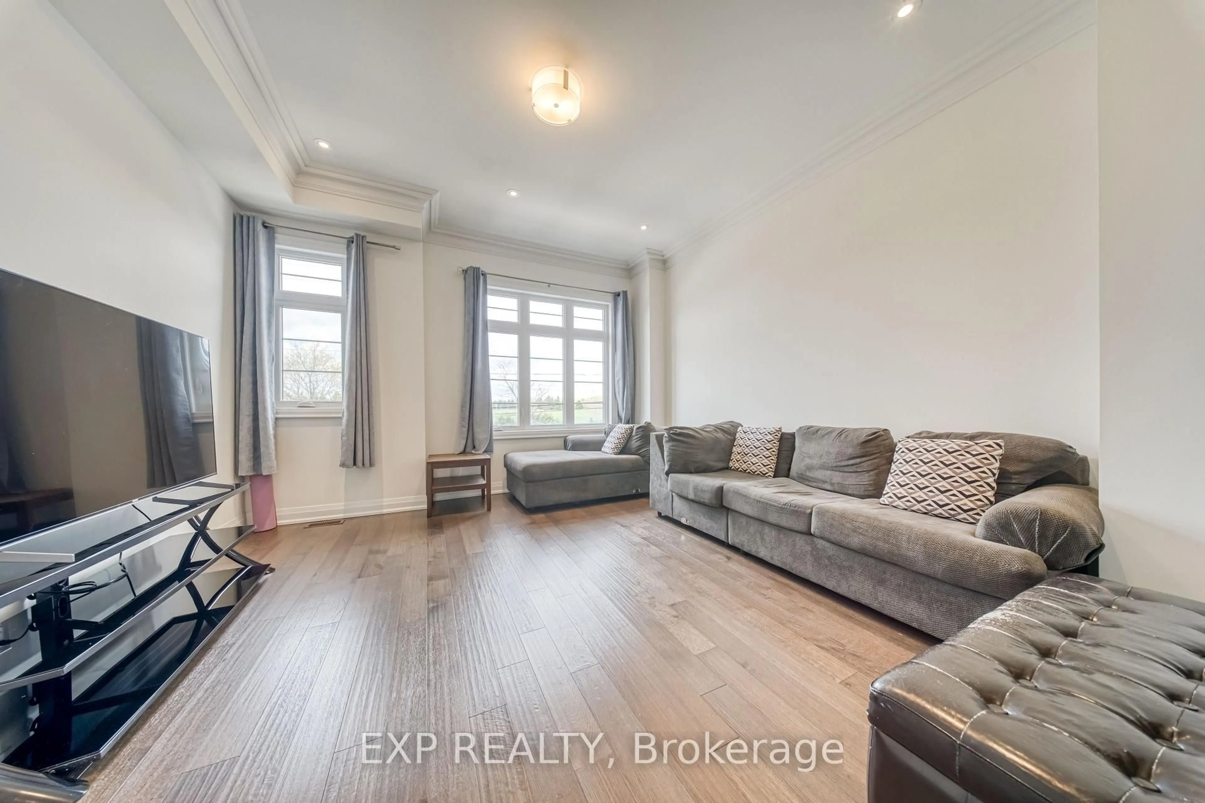 A pic of a room for 4259 Major Mackenzie Dr, Markham Ontario L6C 3L5