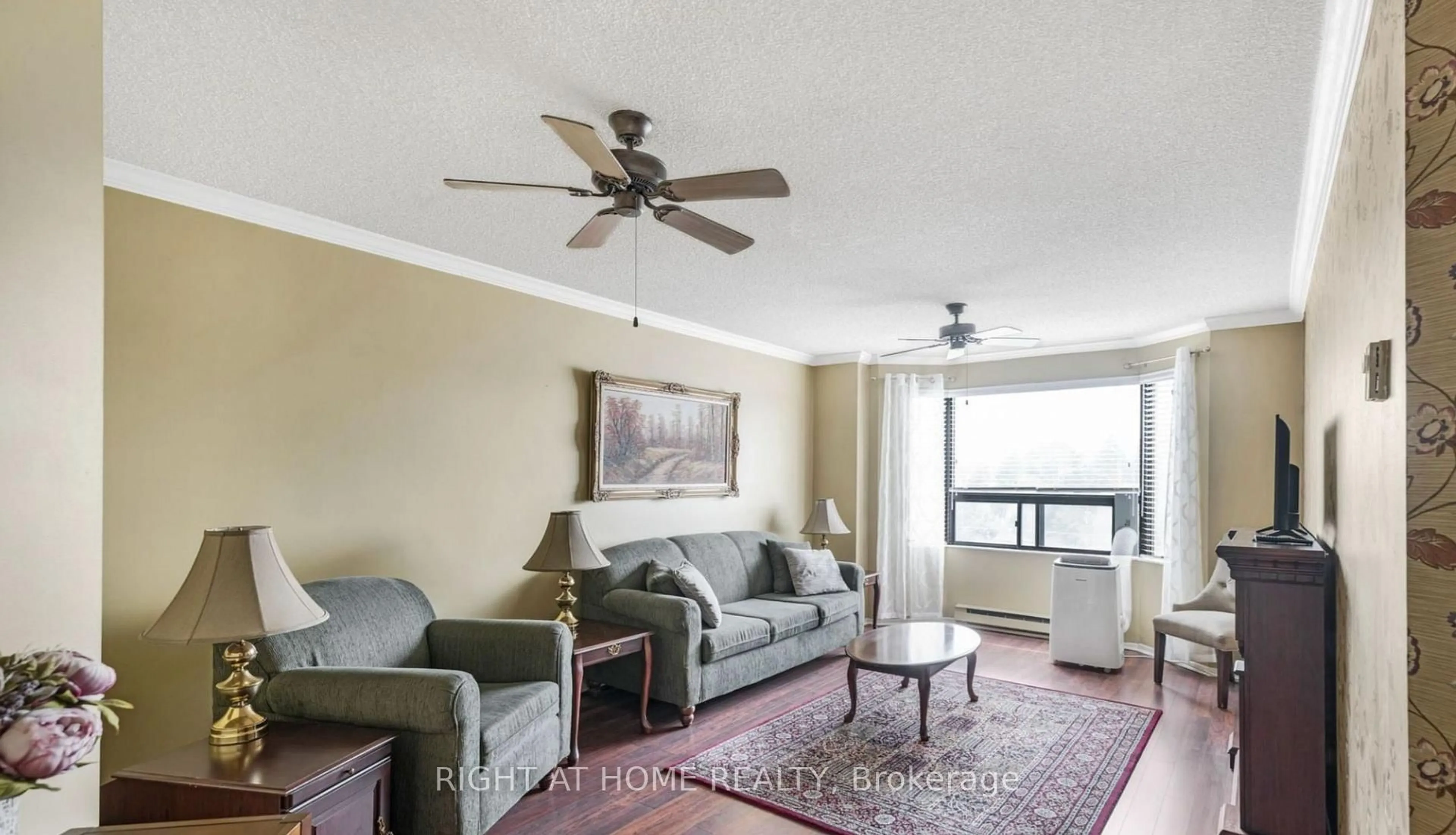 Living room with furniture, unknown for 41 Ash St #402, Uxbridge Ontario L9P 1E2