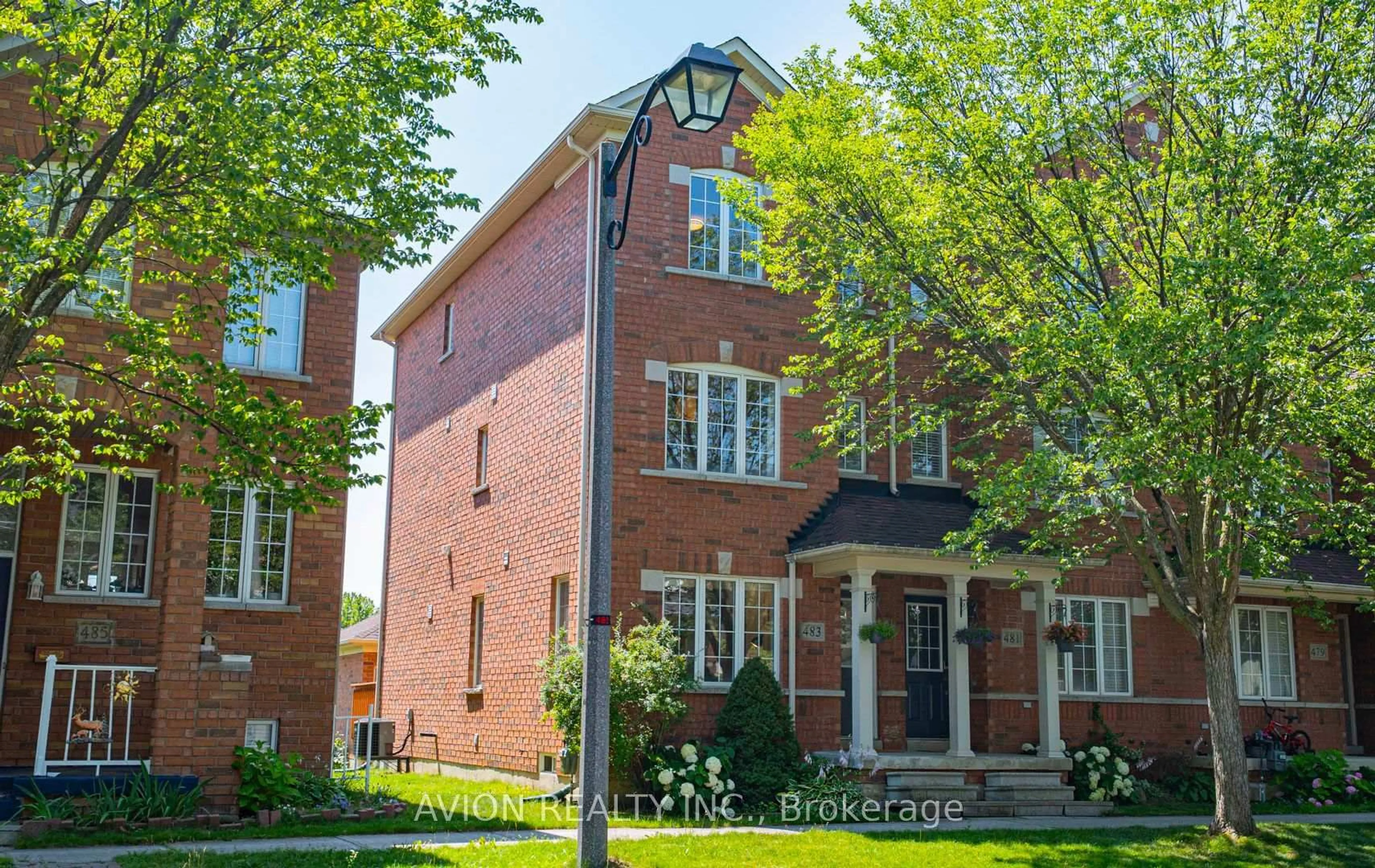 Home with brick exterior material, street for 483 White's Hill Ave, Markham Ontario L6B 0J8