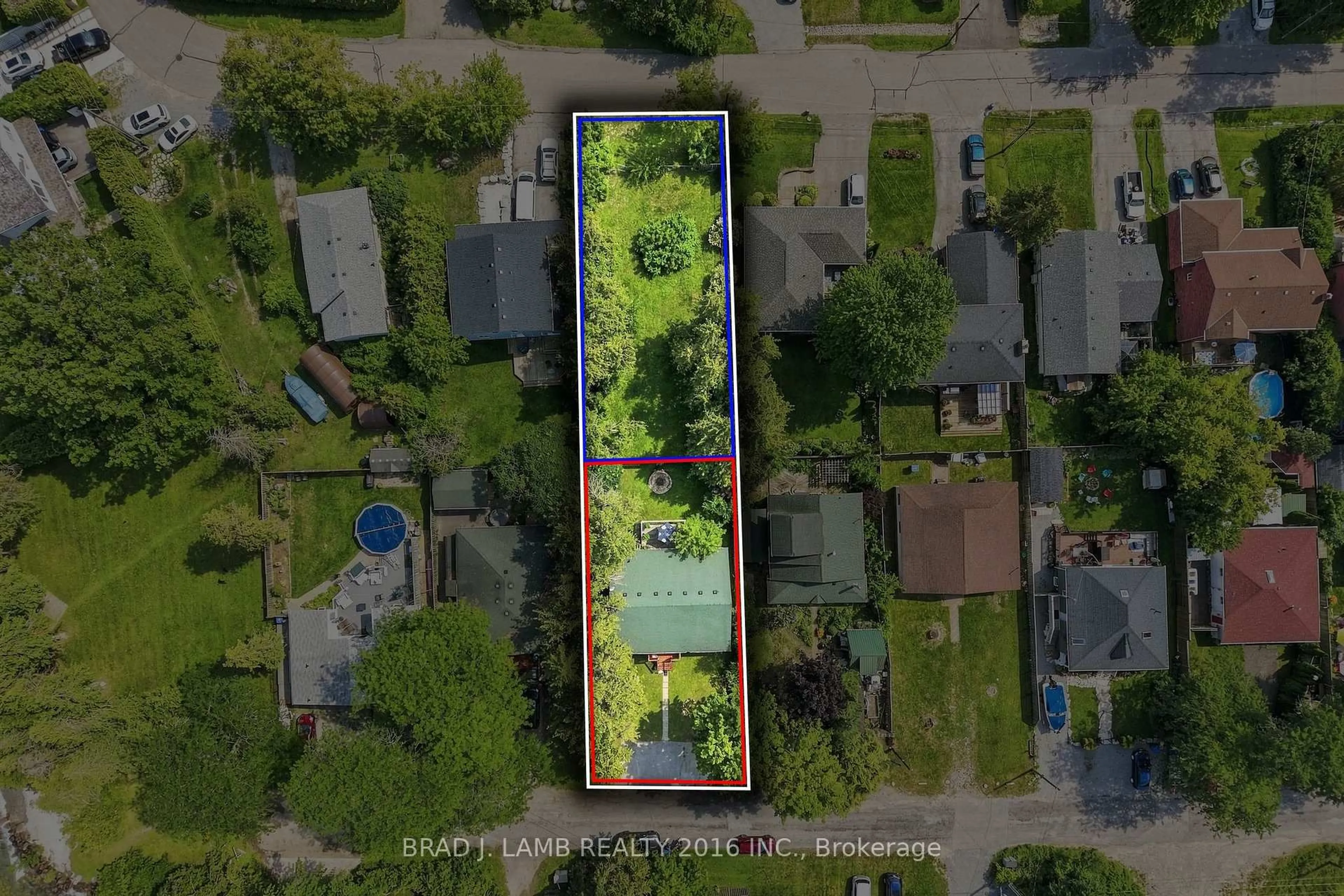 A pic from outside/outdoor area/front of a property/back of a property/a pic from drone, street for 21153 Dalton Rd, Georgina Ontario L0E 1N0