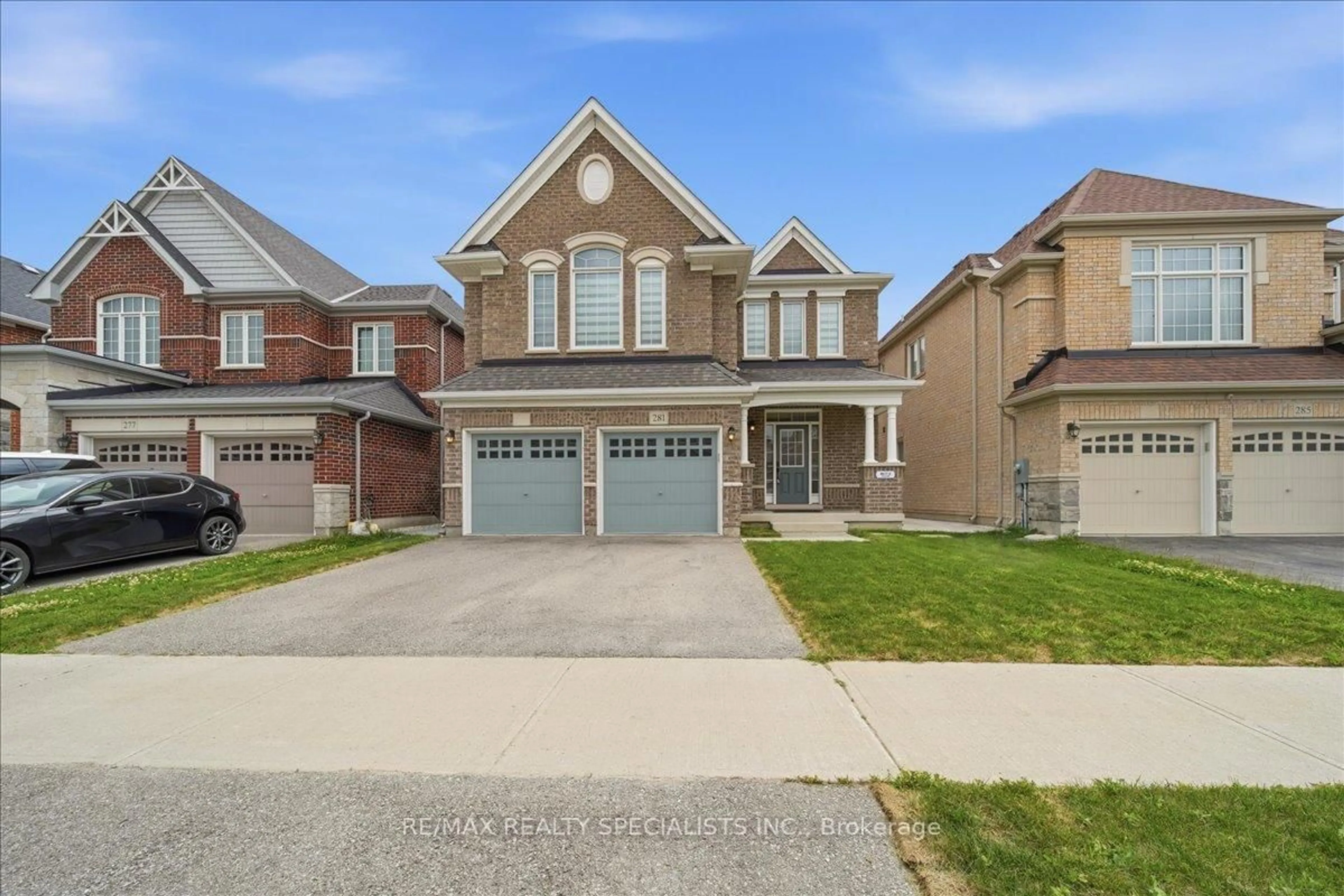 Home with brick exterior material, street for 281 Blue Dasher Blvd, Bradford West Gwillimbury Ontario L3Z 4H8