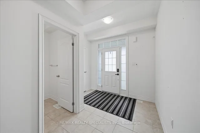 281 Blue Dasher Blvd, Bradford West Gwillimbury 3
