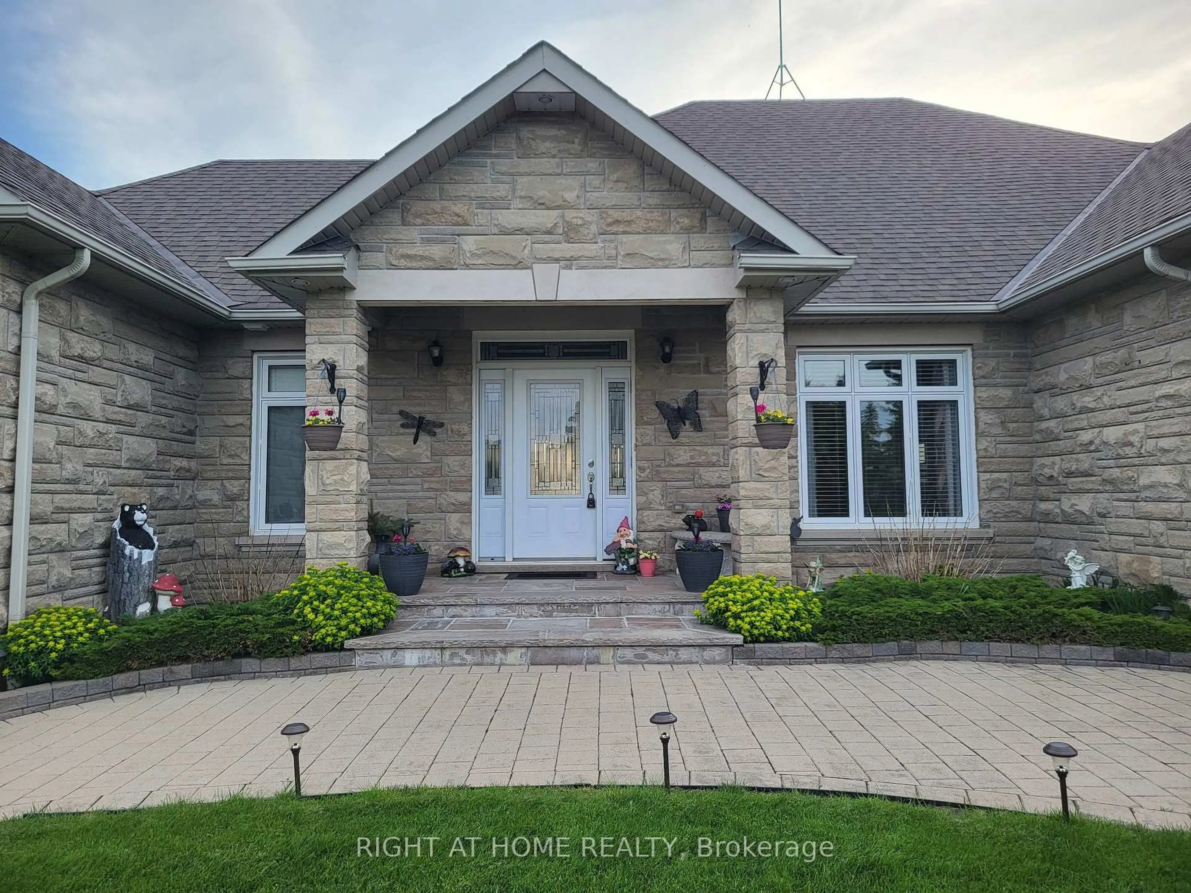Home with brick exterior material, street for 10 Brolley Cres, Essa Ontario L0L 2N2