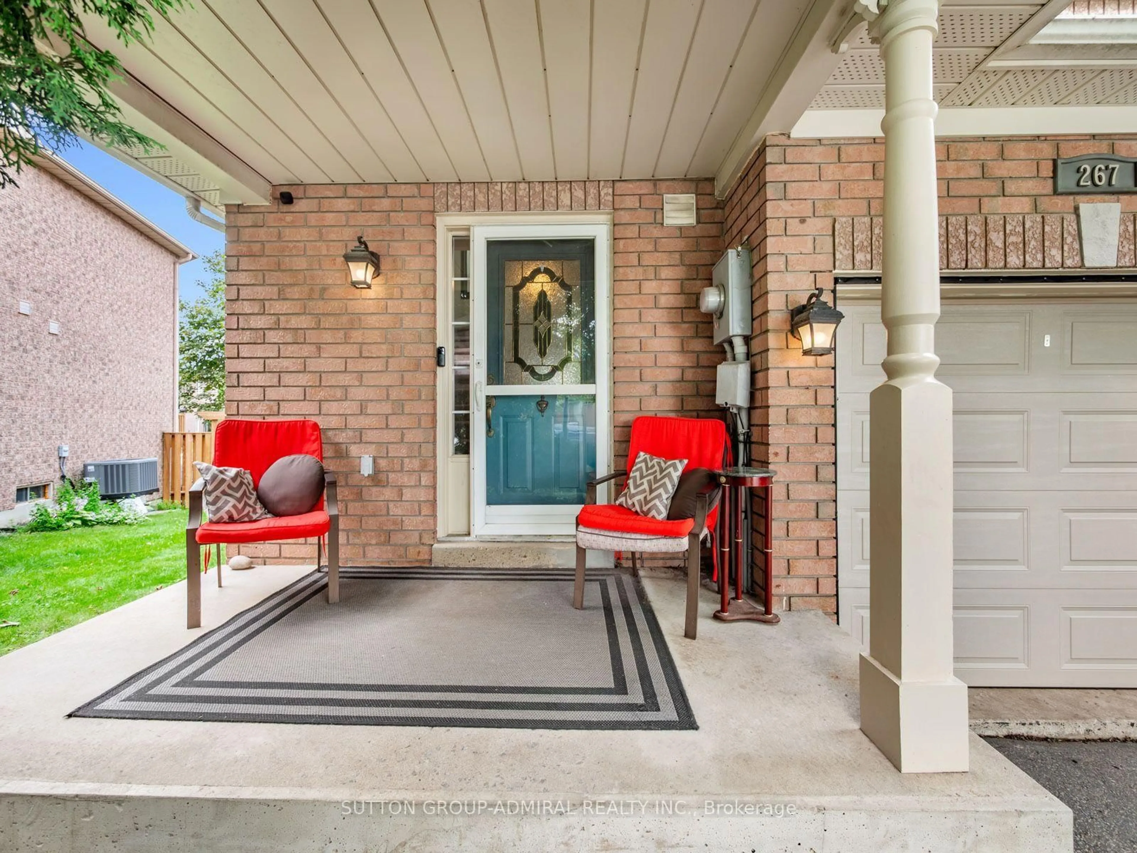 Home with brick exterior material, street for 267 Warner Cres, Newmarket Ontario L3X 2G6