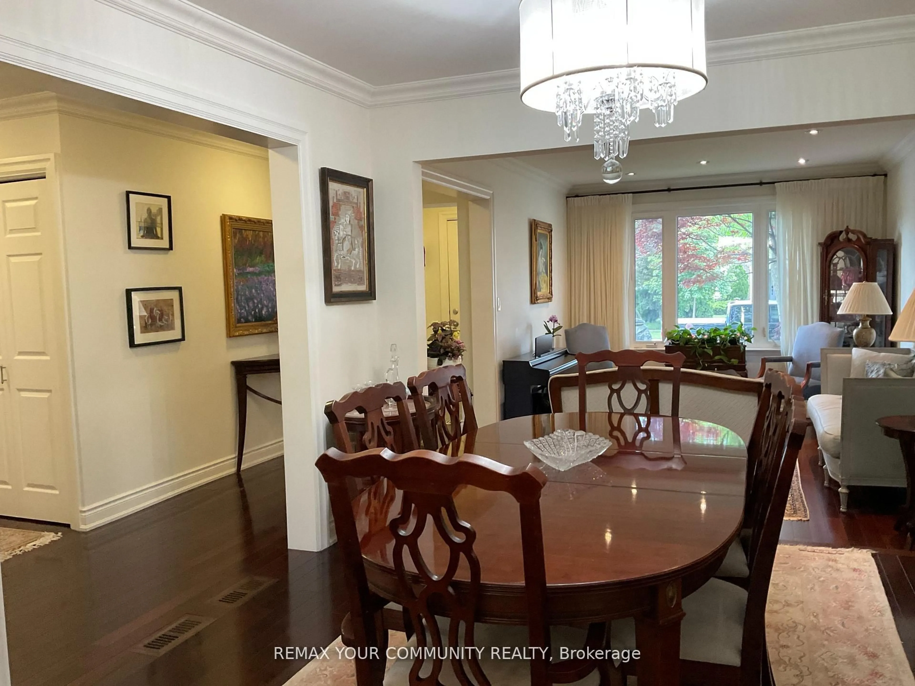 Dining room, unknown for 111 Springhead Gdns, Richmond Hill Ontario L4C 5C3