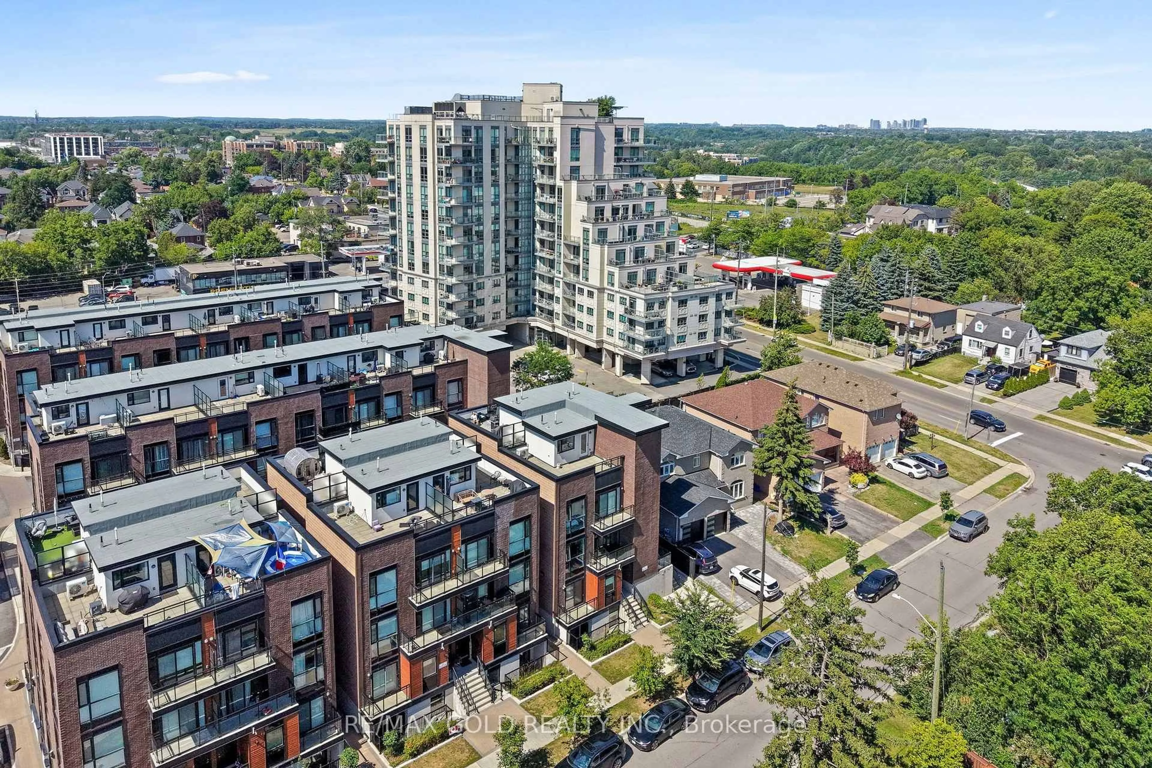A pic from outside/outdoor area/front of a property/back of a property/a pic from drone, city buildings view from balcony for 18 Coles Ave #602, Vaughan Ontario L4L 1L9