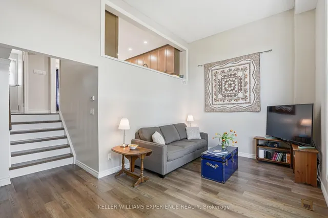 246 Tupper Blvd #8, New Tecumseth 2