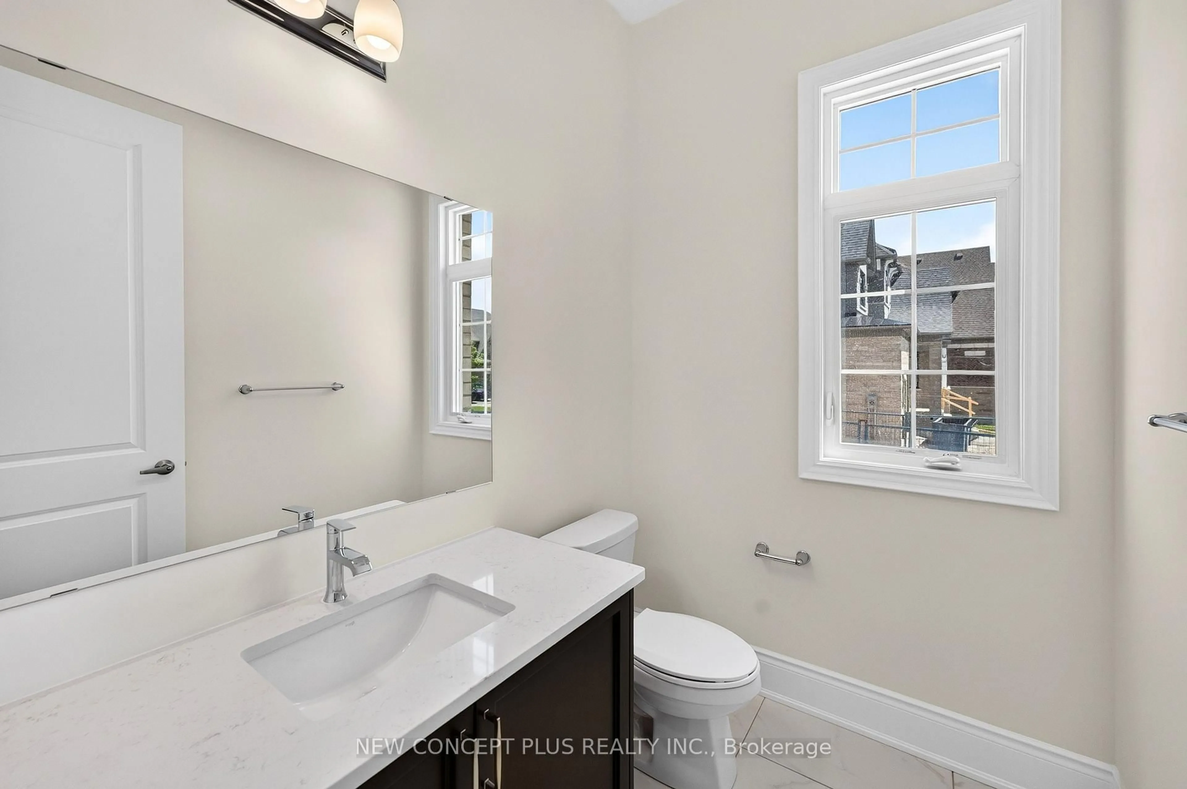 Standard bathroom, ceramic/tile floor for 60 Oliver Emmerson Ave, King Ontario L7B 0N9