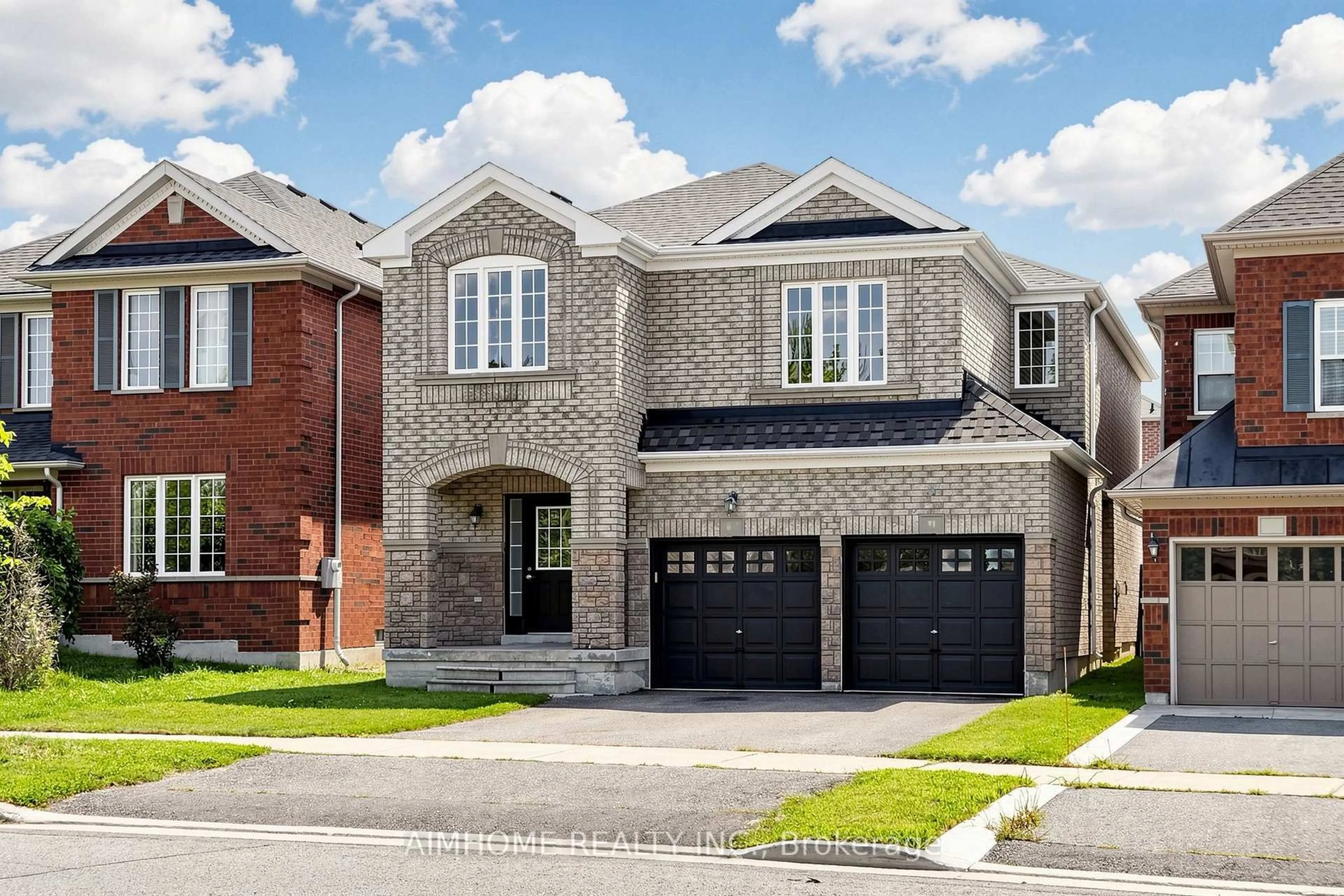 Home with brick exterior material, street for 87 River Ridge Blvd, Aurora Ontario L4G 7T9