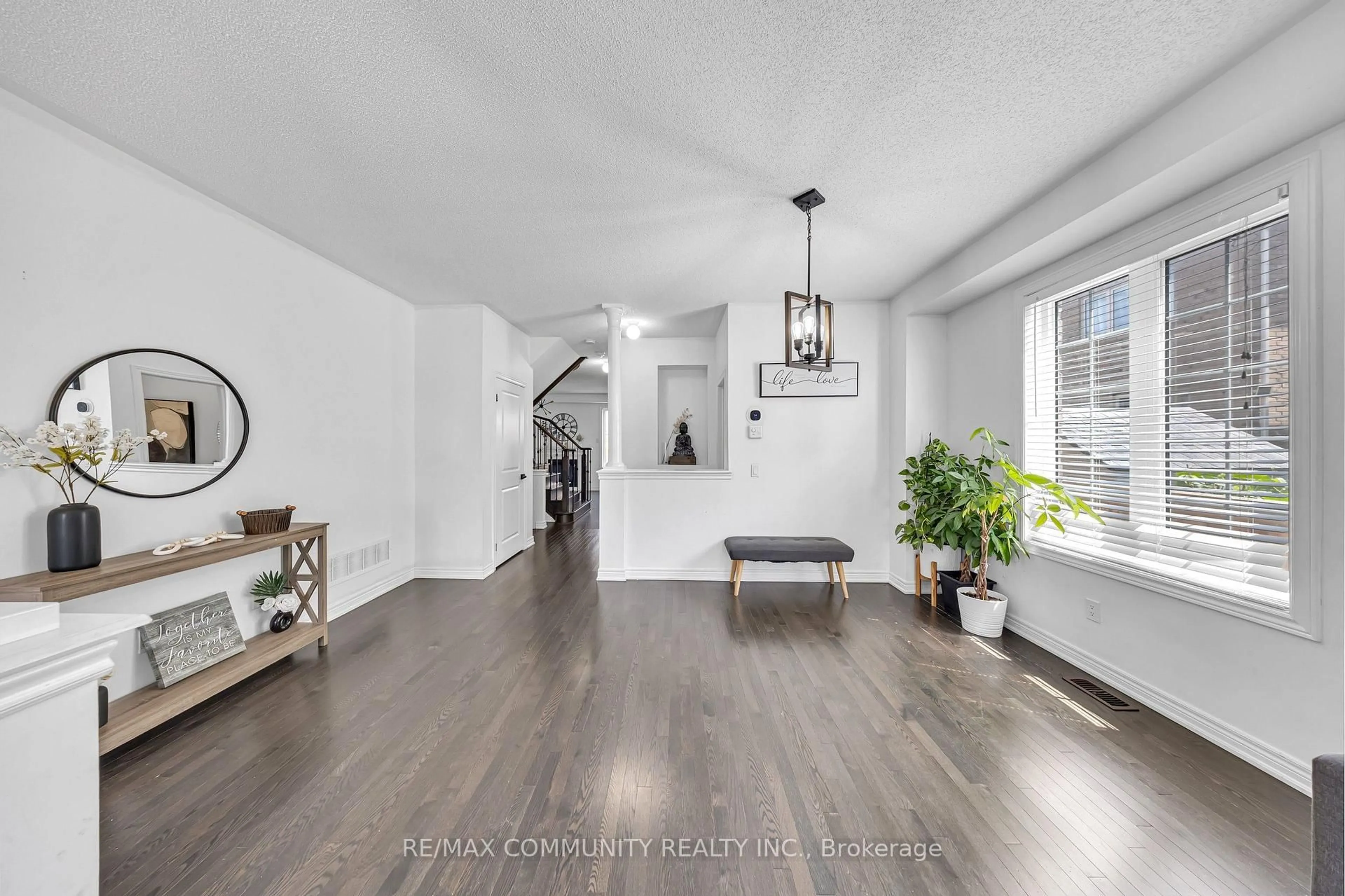 Indoor entryway for 129 Mingay Ave, Markham Ontario L6E 0S6