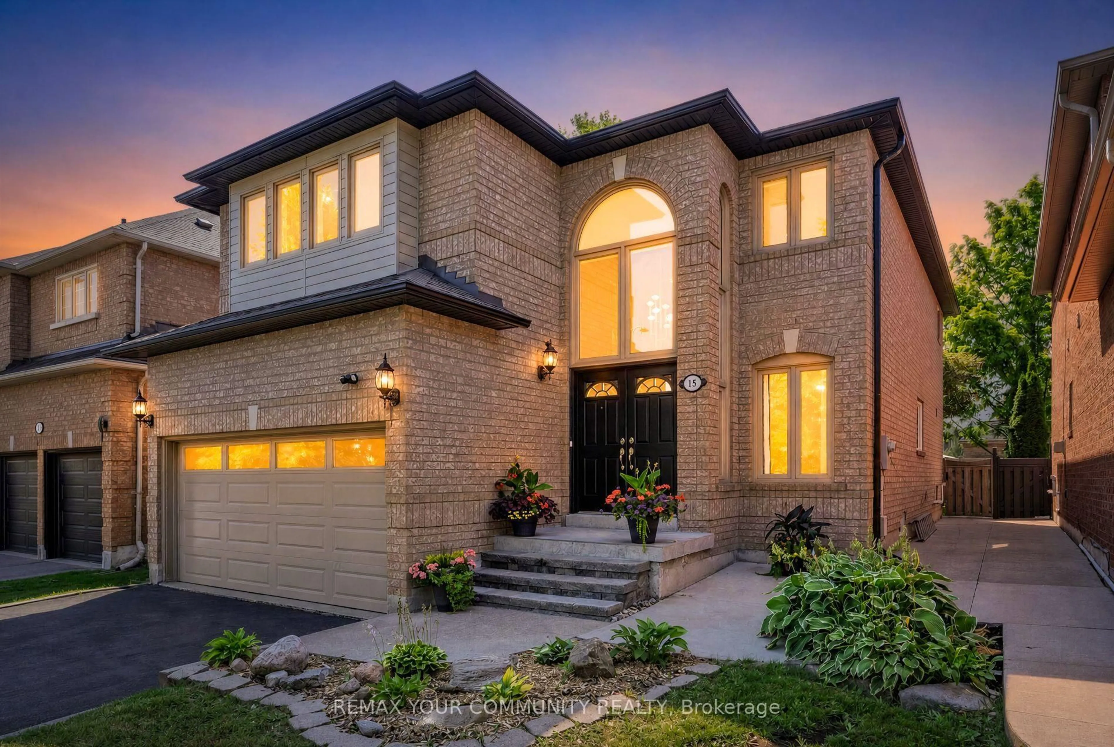 Home with brick exterior material, street for 15 Klamath Crt, Vaughan Ontario L6A 2L7