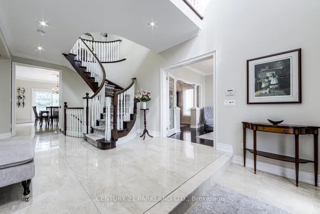 506 Vaughan Mills Rd, Vaughan 3