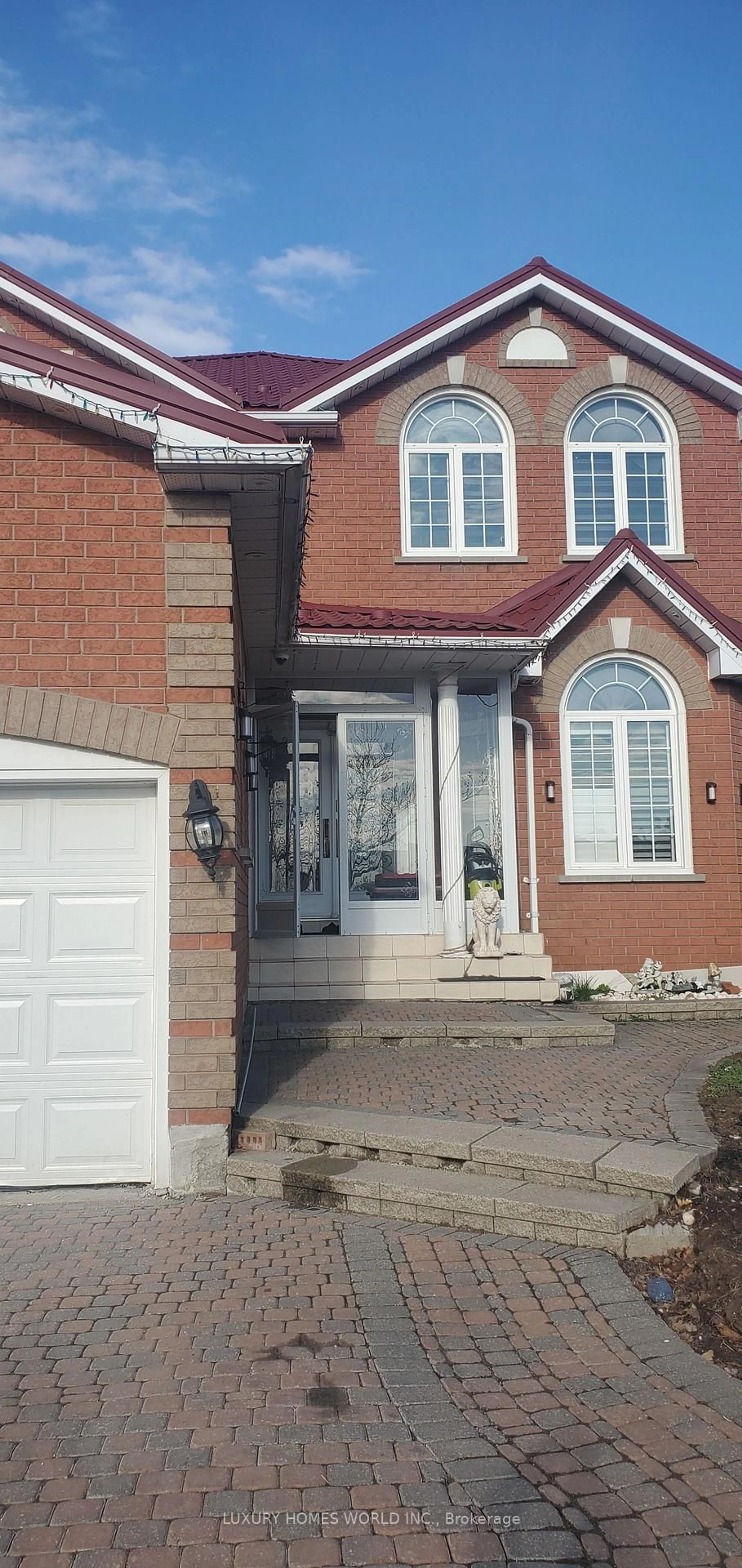 Home with brick exterior material, street for 160 Featherstone Ave, Markham Ontario L3S 3M7
