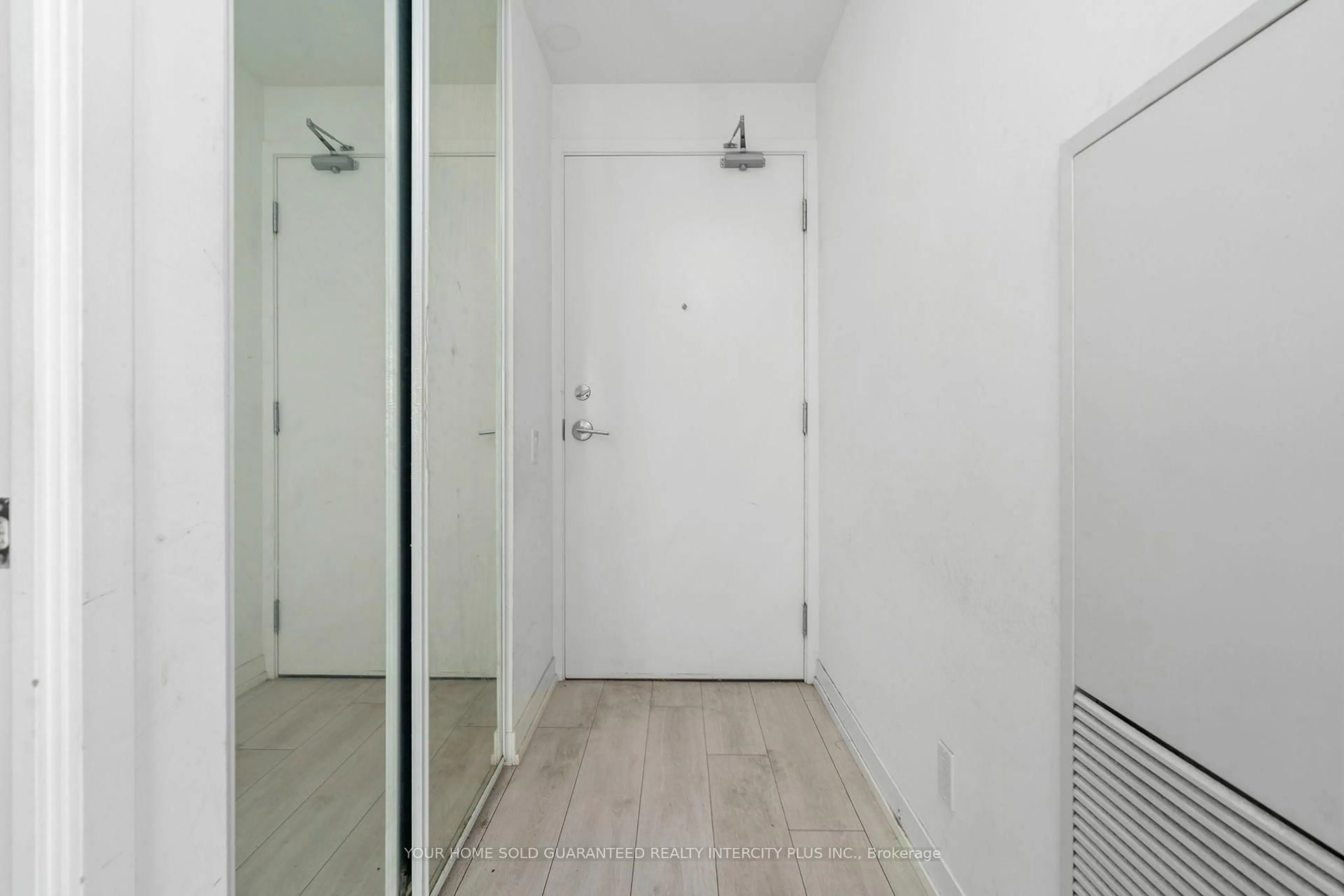 Unknown for 5 Buttermill Ave #1503, Vaughan Ontario L4K 0J5