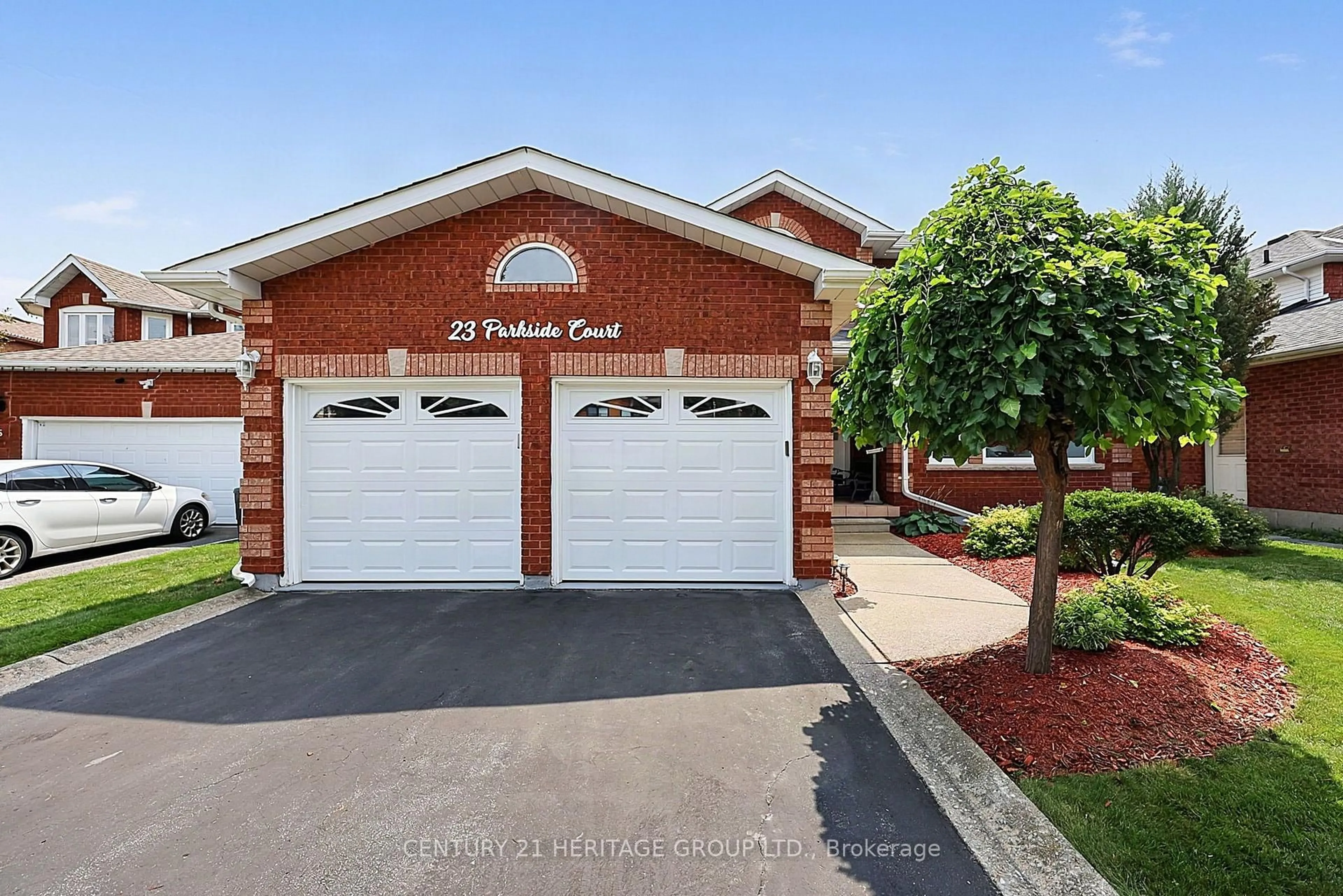 Unknown for 23 Parkside Crt, Bradford West Gwillimbury Ontario L3Z 2Z9