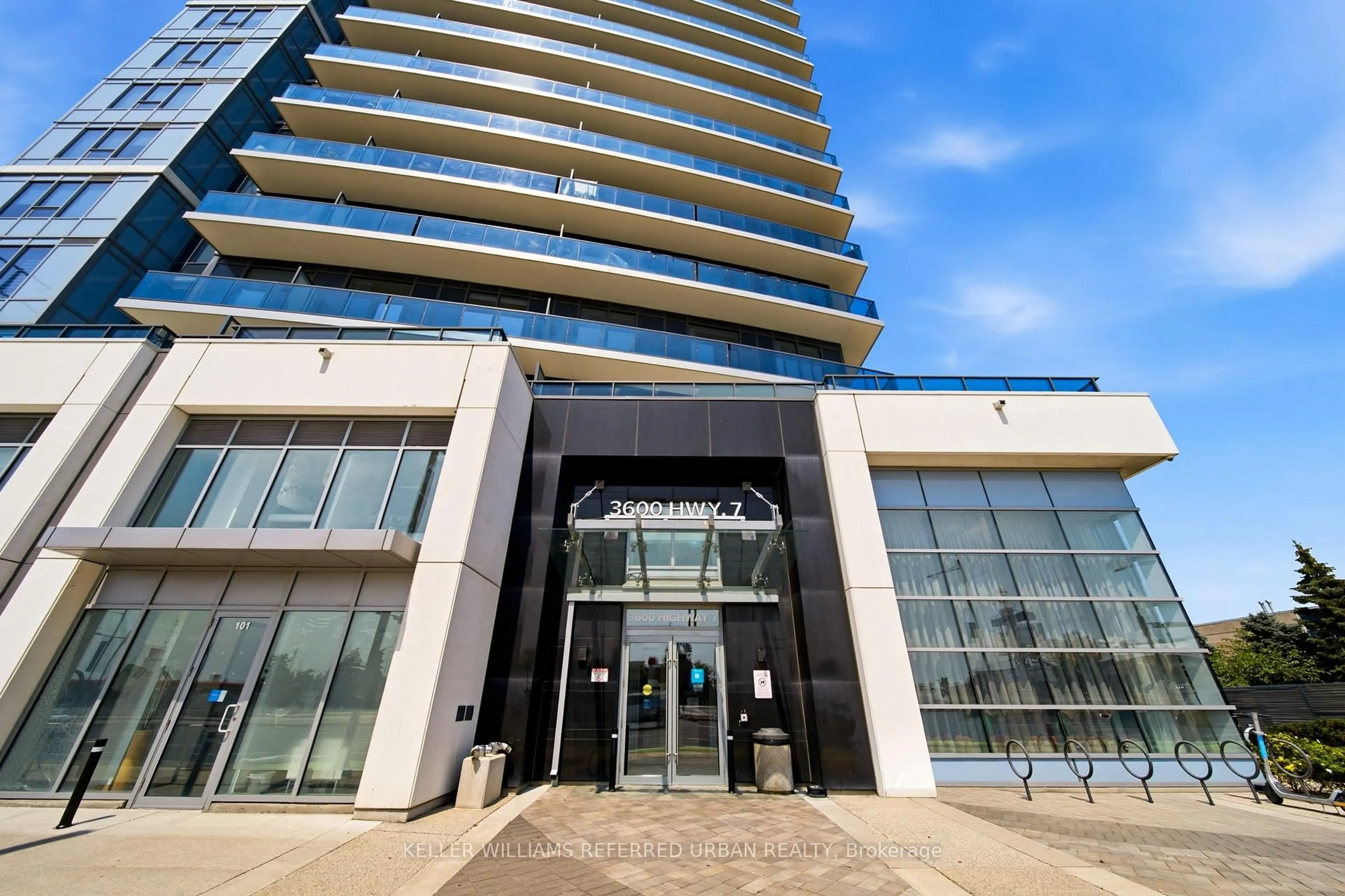 Indoor foyer for 3600 Highway 7 #39, Vaughan Ontario L4L 0G7