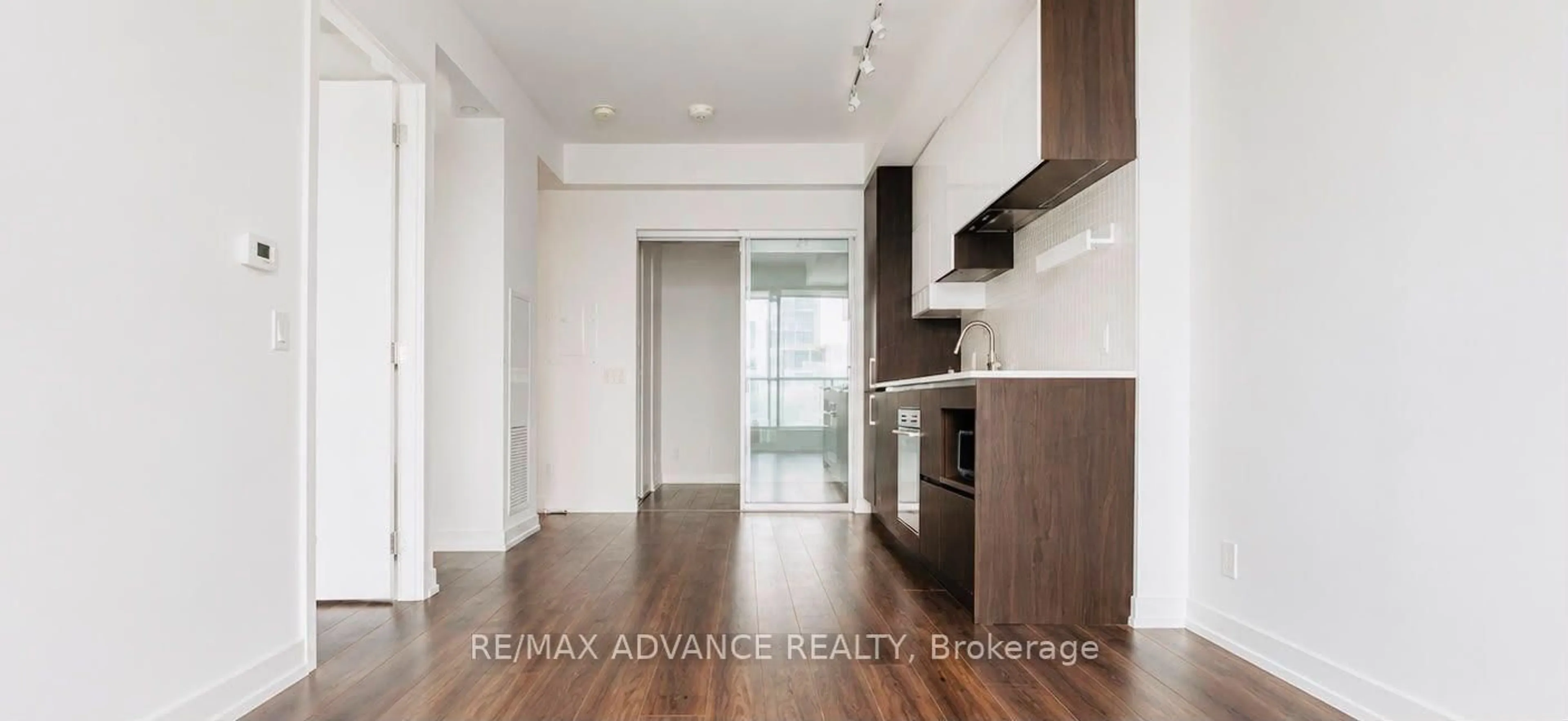 Unknown for 5 Buttermill Ave #2008, Vaughan Ontario L4K 0J5
