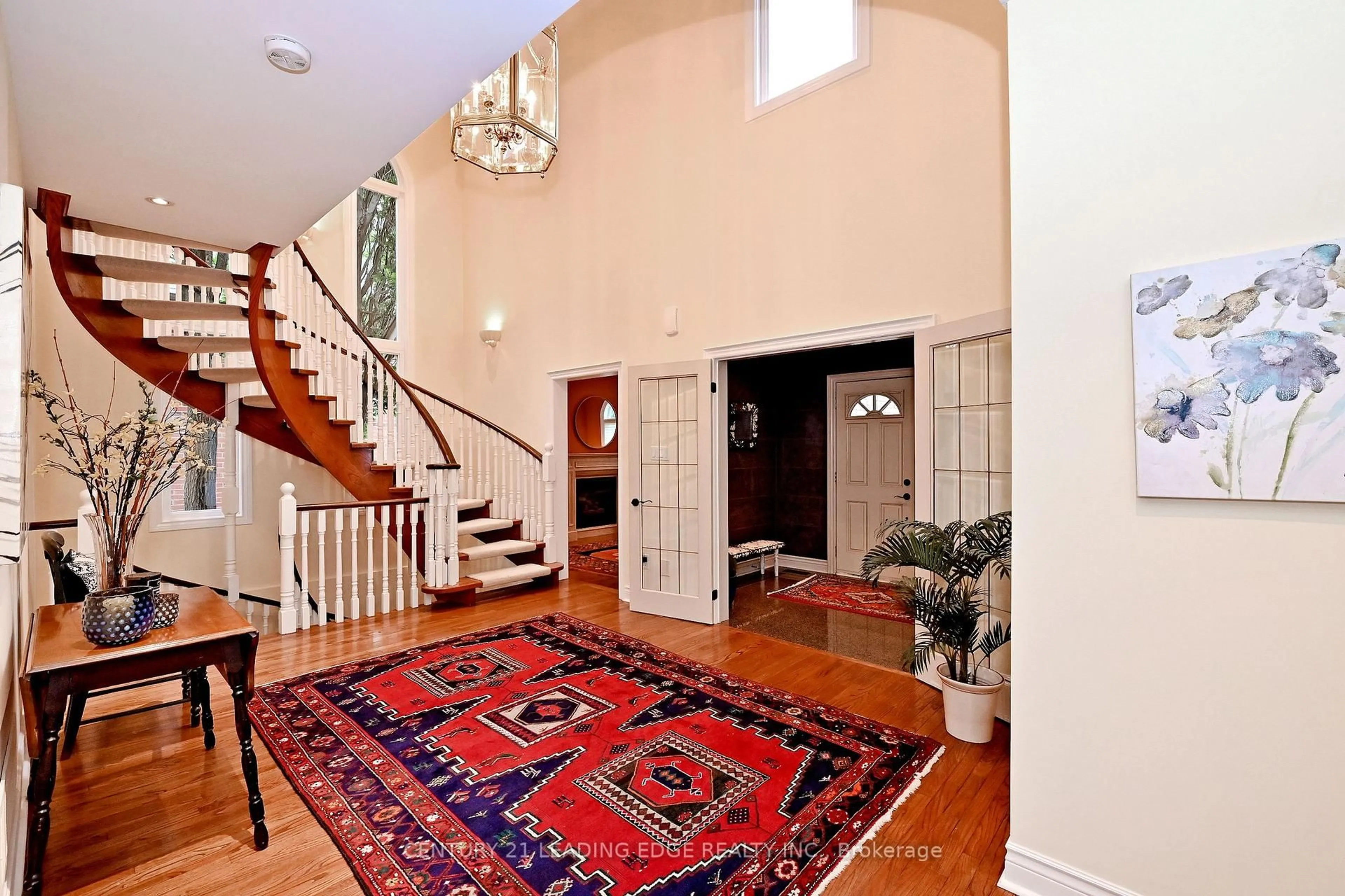 Indoor foyer for 7 Normandale Rd, Markham Ontario L3R 4J7