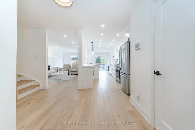 3 New Seabury Dr, Vaughan 5