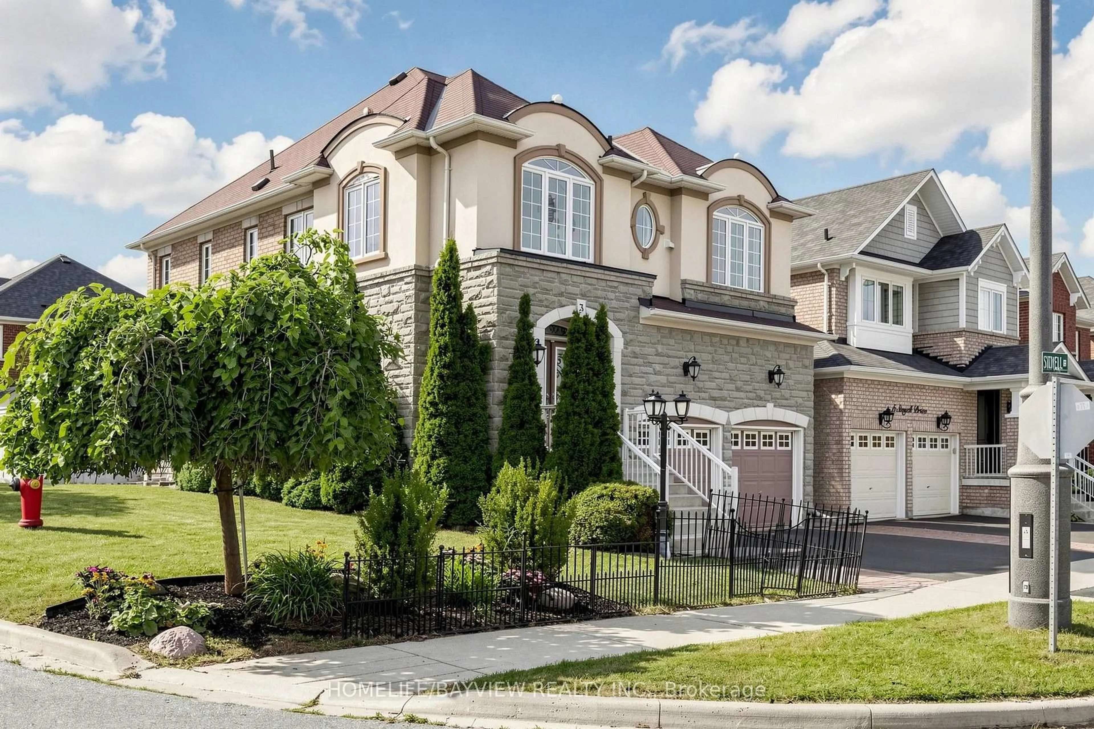 Home with brick exterior material, street for 3 Stoyell Dr, Richmond Hill Ontario L4E 0M6