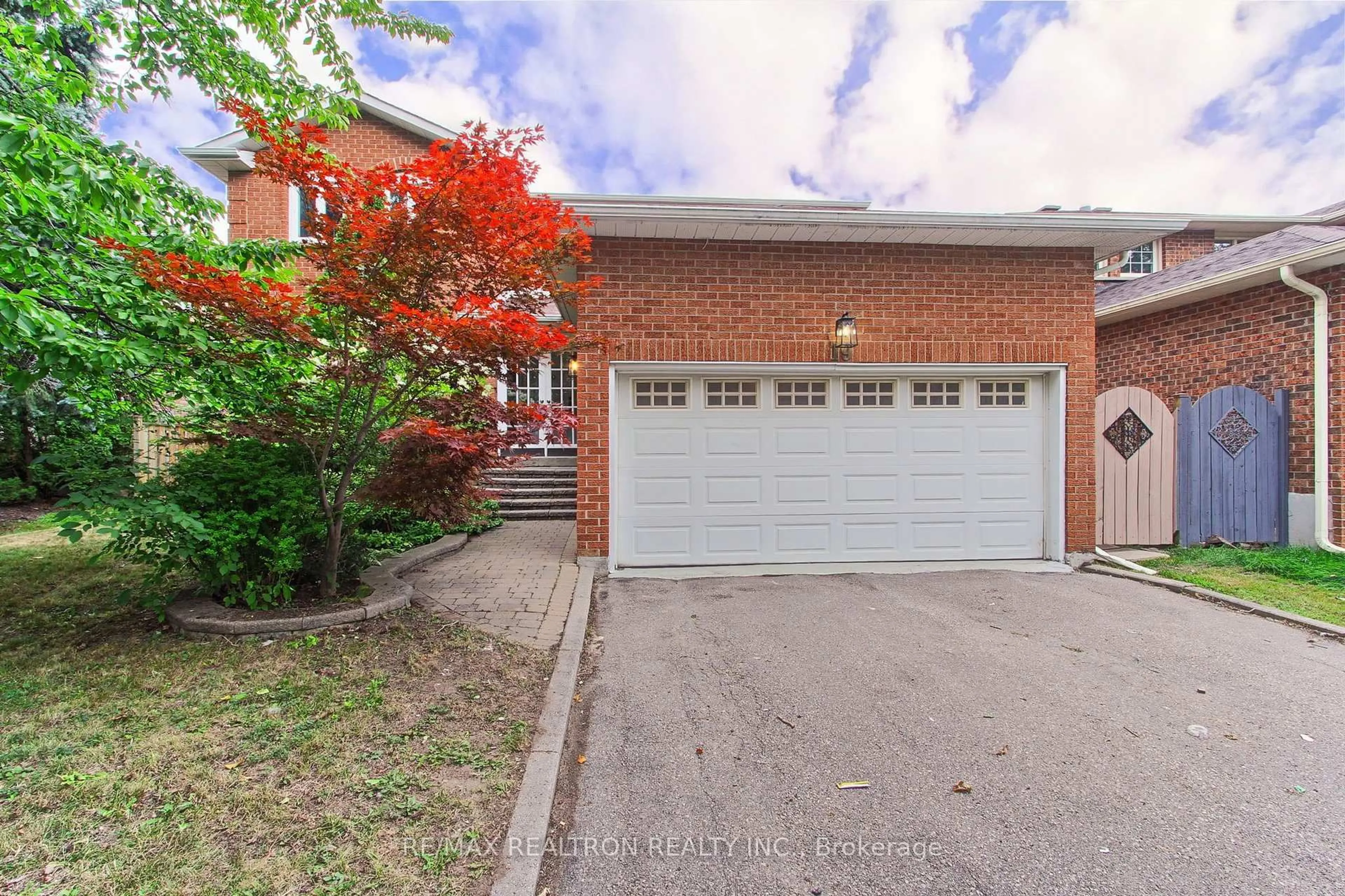 Home with brick exterior material, street for 19 Crystal Dr, Richmond Hill Ontario L4C 7Z4