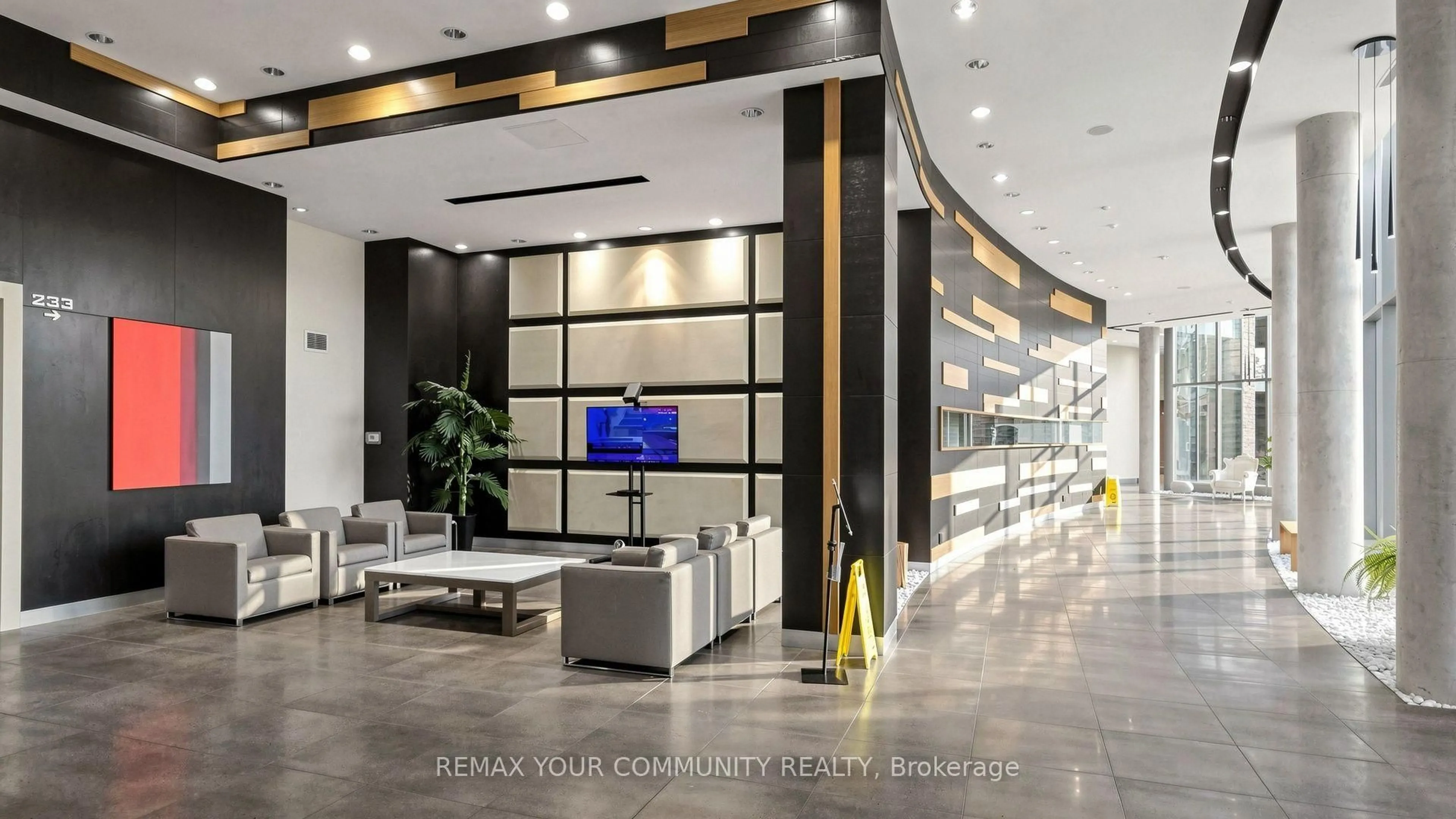 Lobby for 273 South Park Rd #215, Markham Ontario L3T 0B5