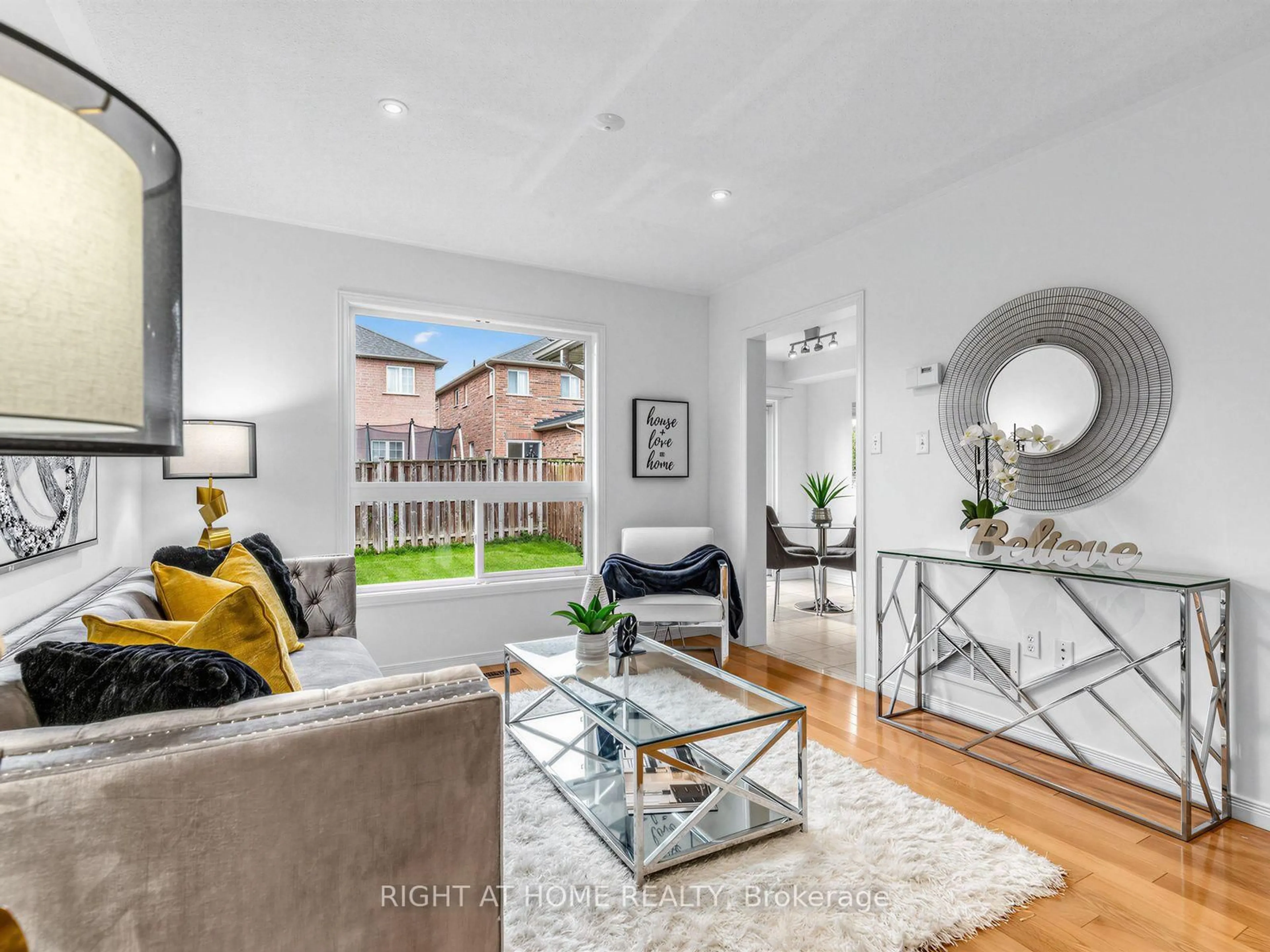 Living room with furniture, unknown for 81 Briarcrest Dr, Markham Ontario L6C 3E7