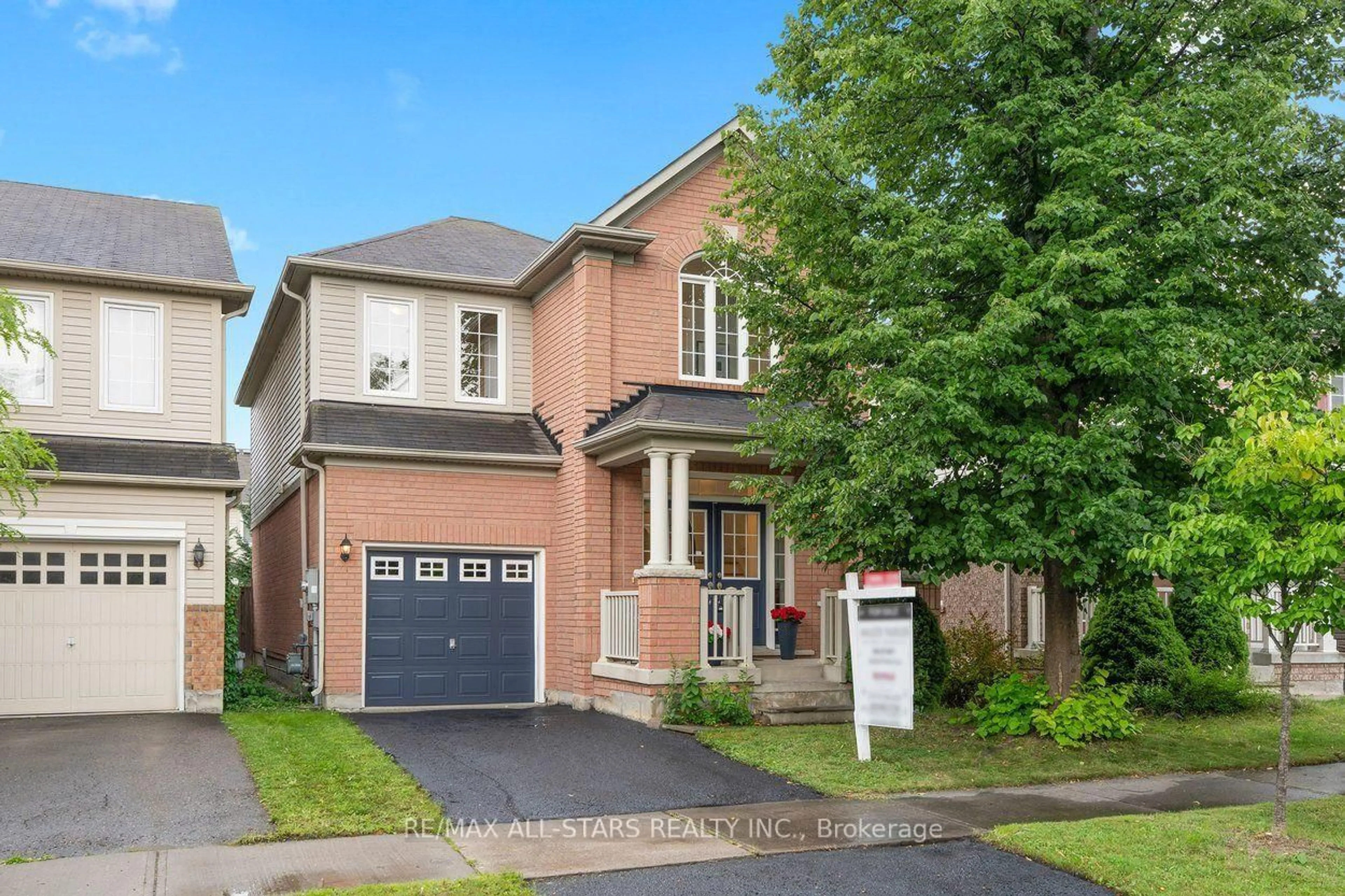 Home with brick exterior material, street for 53 Fred Silvester Rd, Whitchurch-Stouffville Ontario L4A 0J6