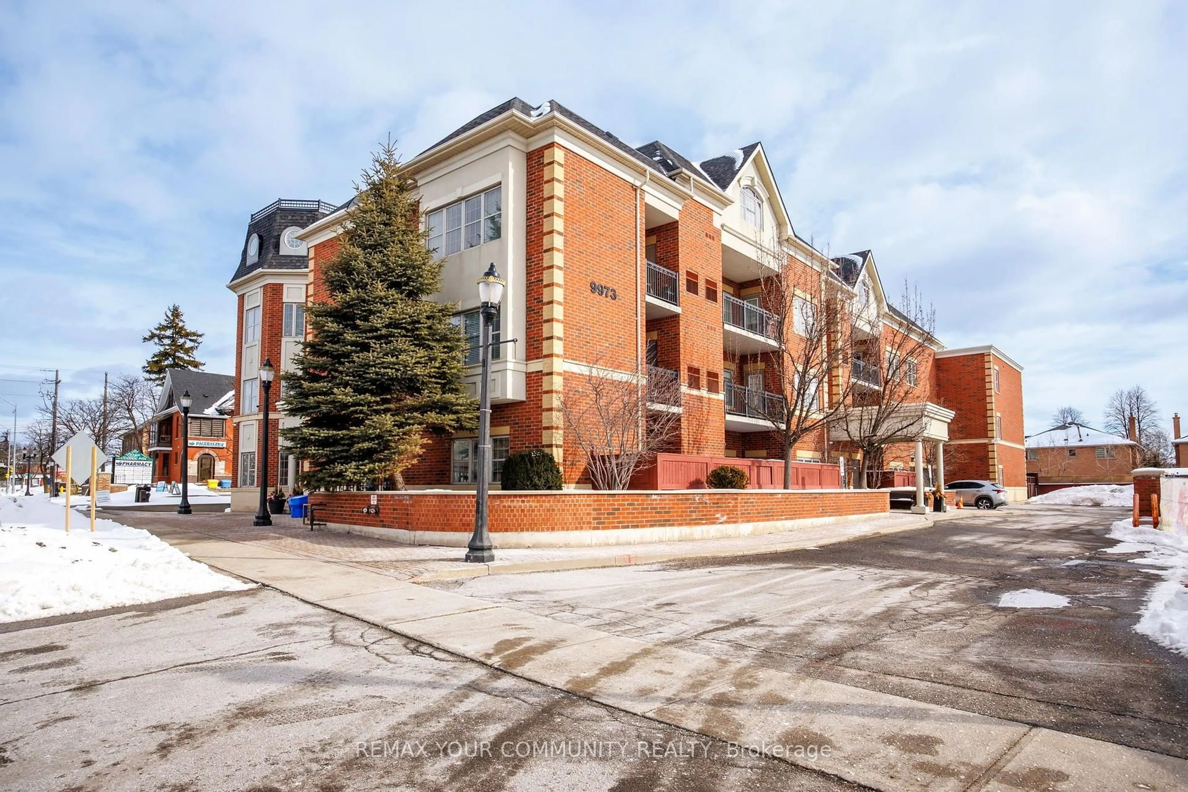 Unknown for 9973 Keele St #202, Vaughan Ontario L6A 3Y5