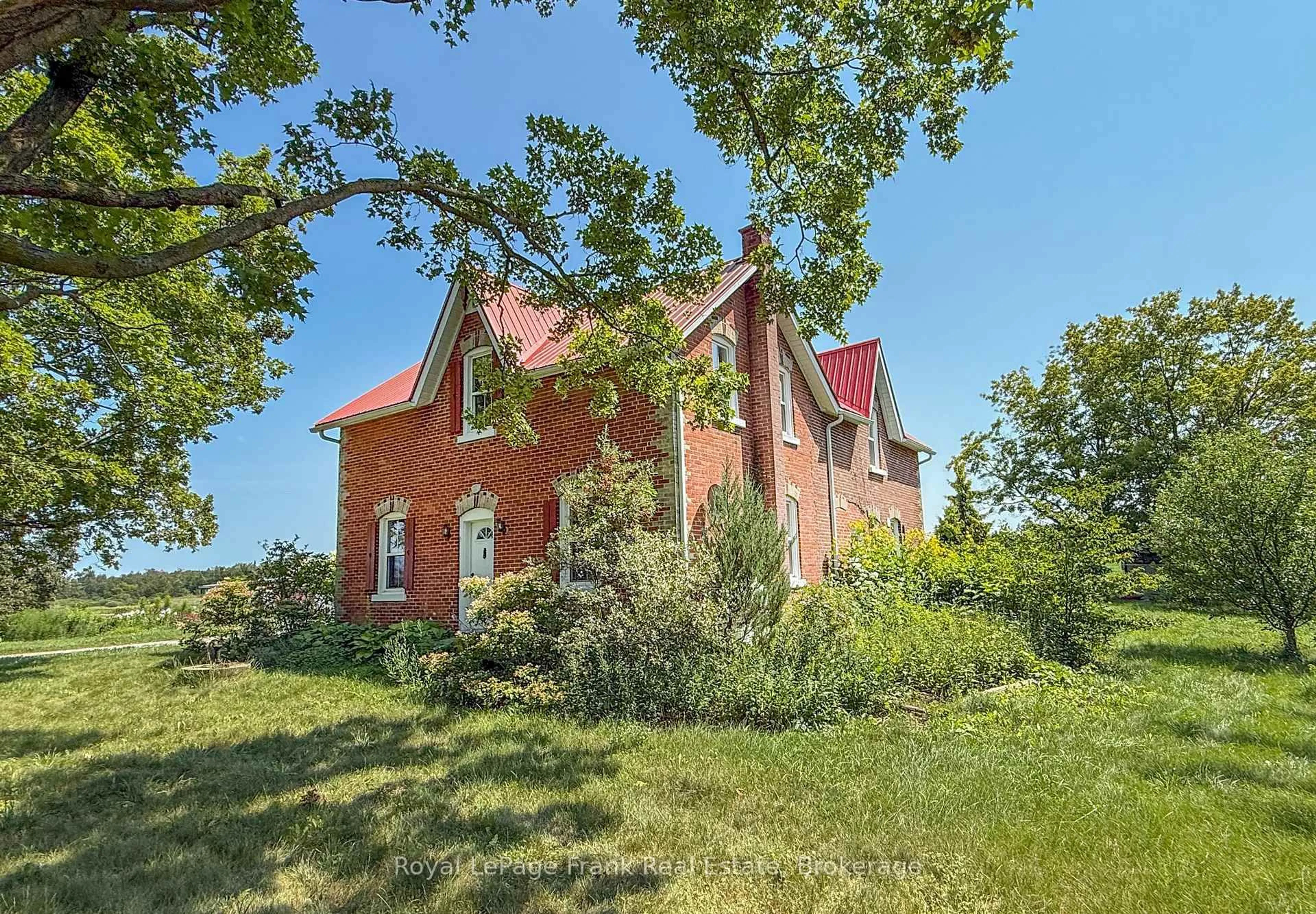 A pic from outside/outdoor area/front of a property/back of a property/a pic from drone, building for 1450 Brock Concession 4 Rd, Brock Ontario L0C 1H0