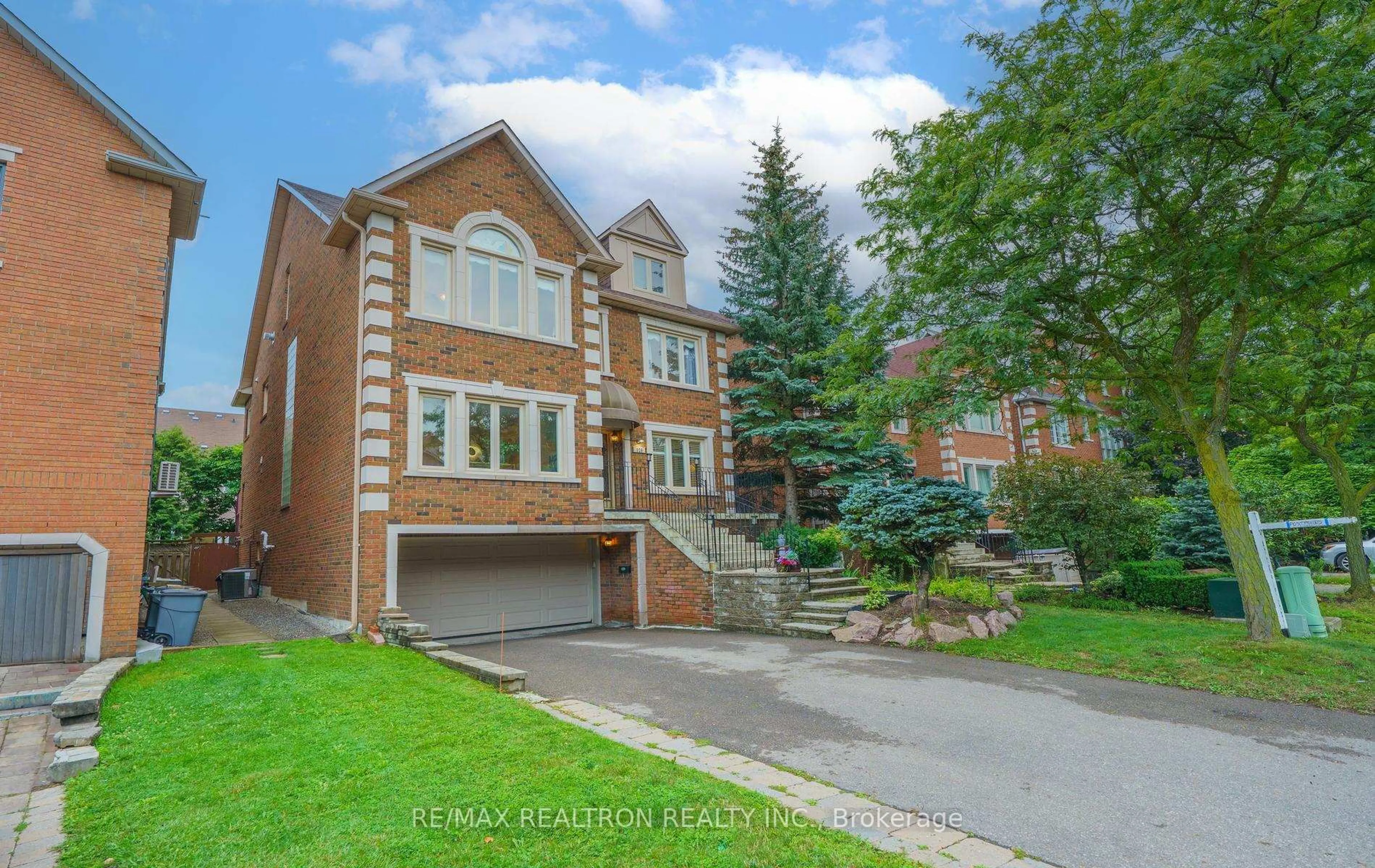 Home with brick exterior material, street for 129 Theodore Pl, Vaughan Ontario L4J 8E3