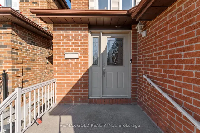 115 Misty Meadow Dr, Vaughan 4