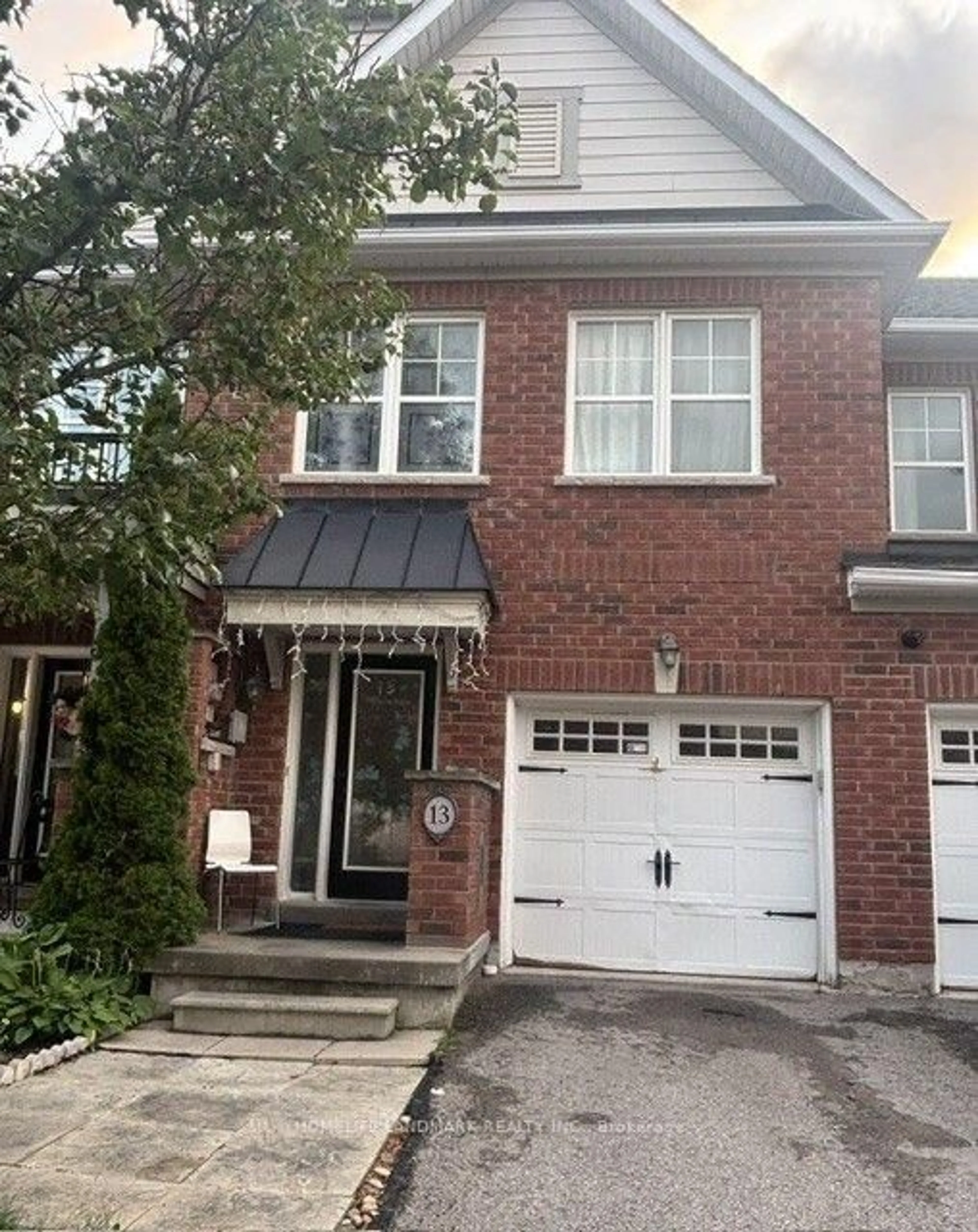 Home with brick exterior material, street for 13 Eastwind Dr, Whitchurch-Stouffville Ontario L4A 0W6