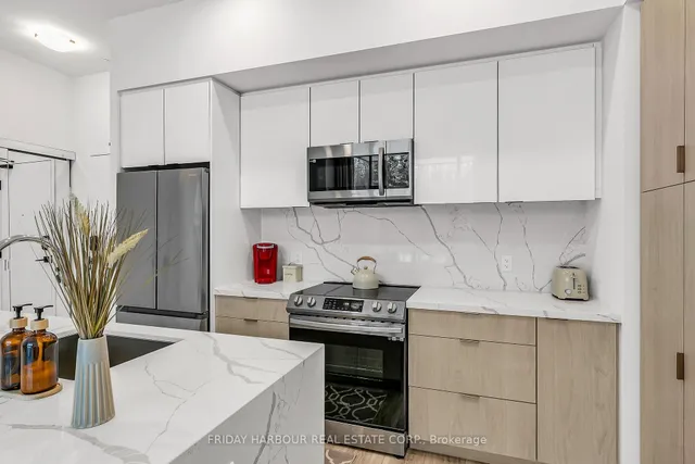 415 Sea Ray Ave #144, Innisfil 4