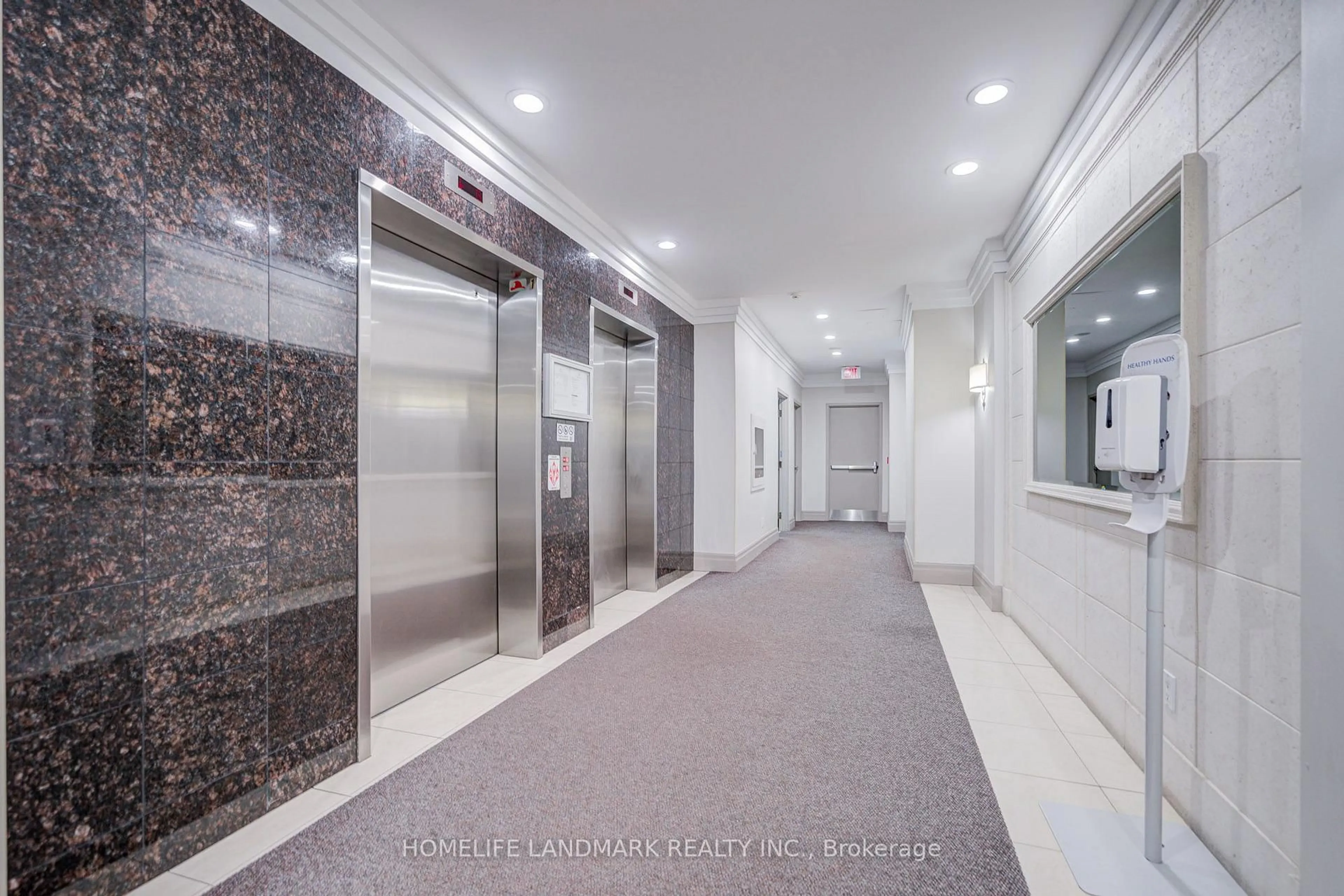 Indoor foyer for 25 Times Ave #516, Markham Ontario L3T 7X5