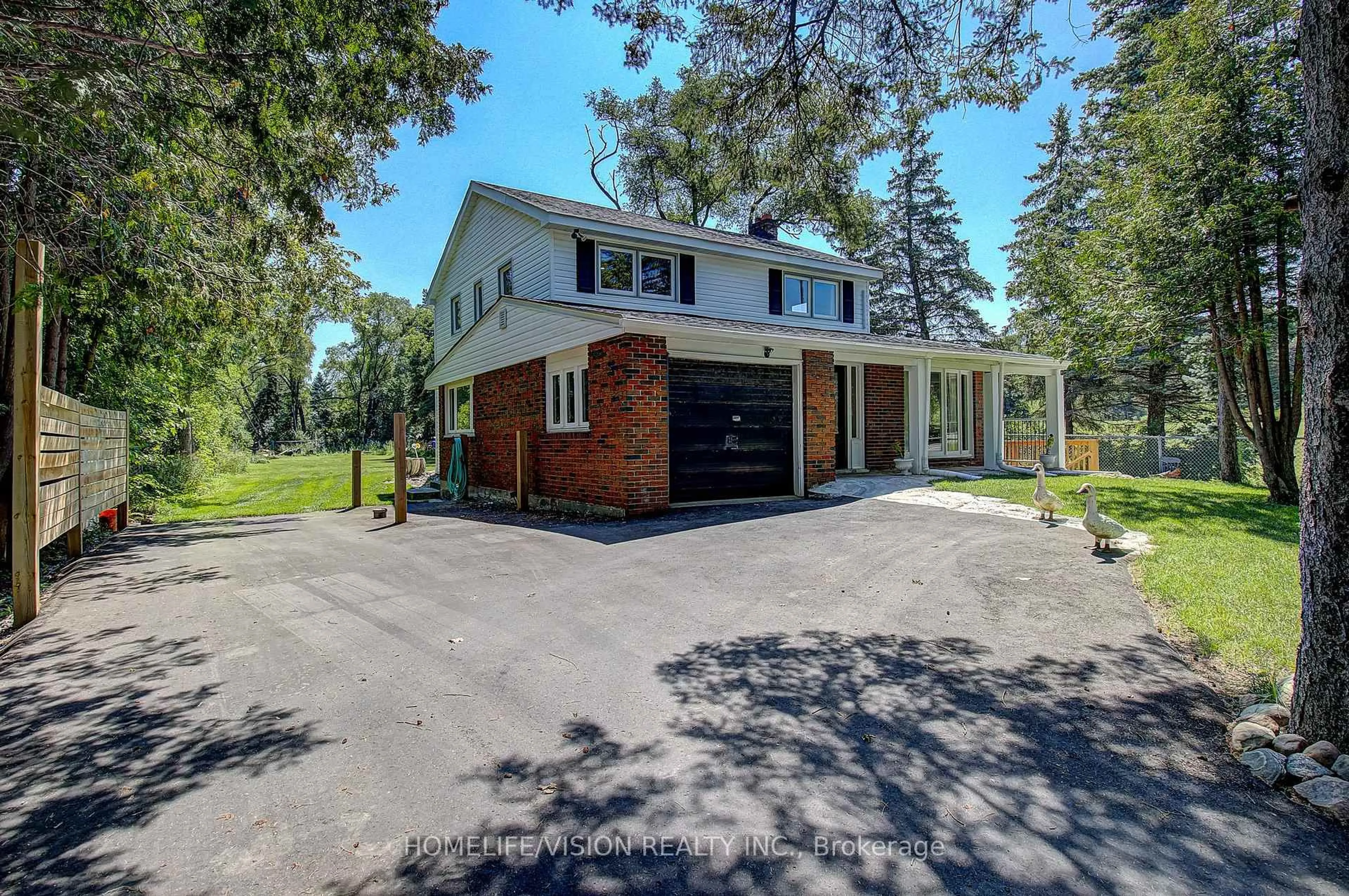 Unknown for 245 Regional Road 8 Rd, Uxbridge Ontario L9P 1R1