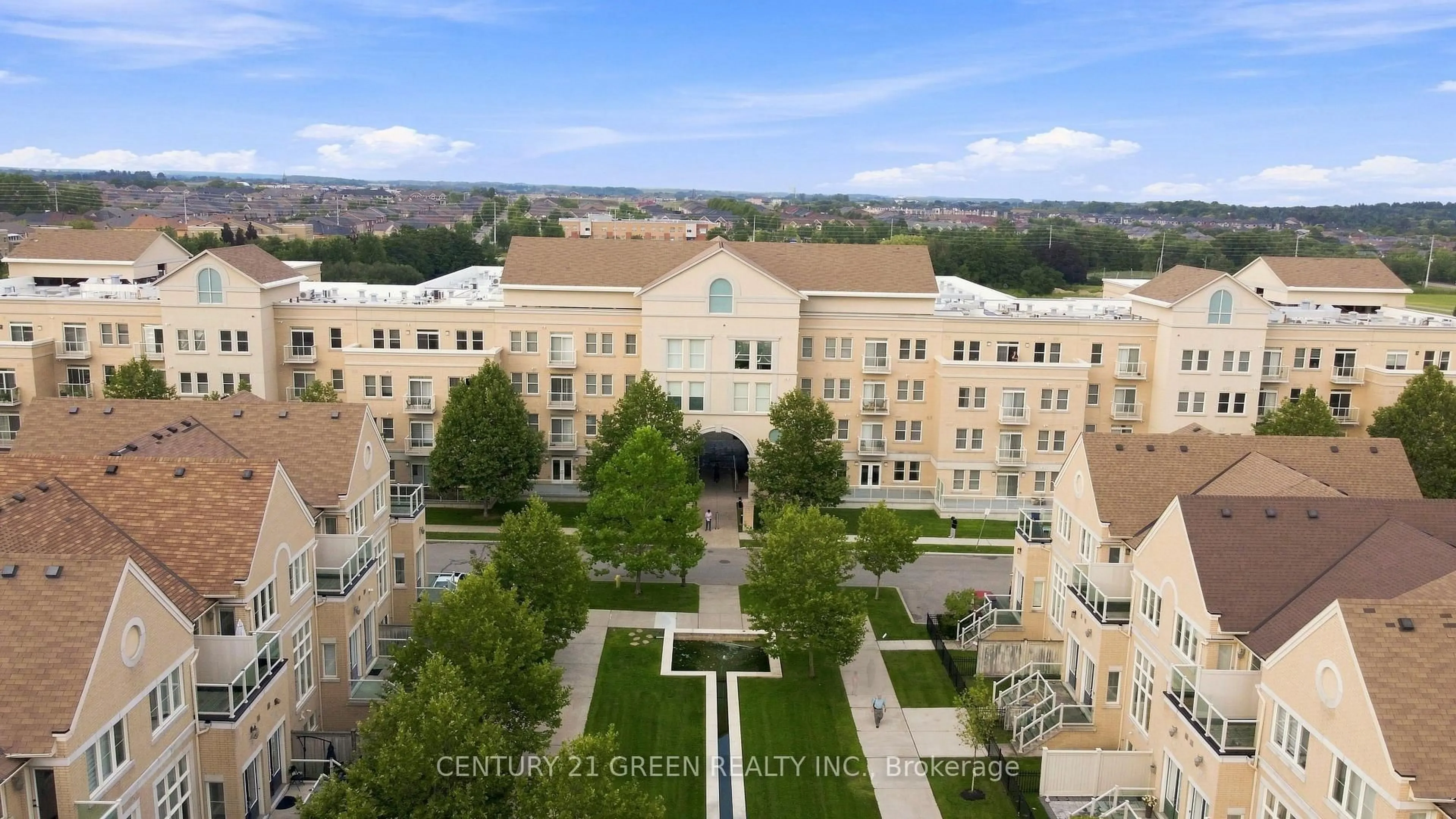 A pic from outside/outdoor area/front of a property/back of a property/a pic from drone, building for 28 Prince Regent St #224, Markham Ontario L6C 0V5