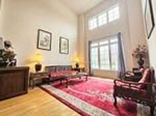 188 Silver Linden Dr, Richmond Hill 2
