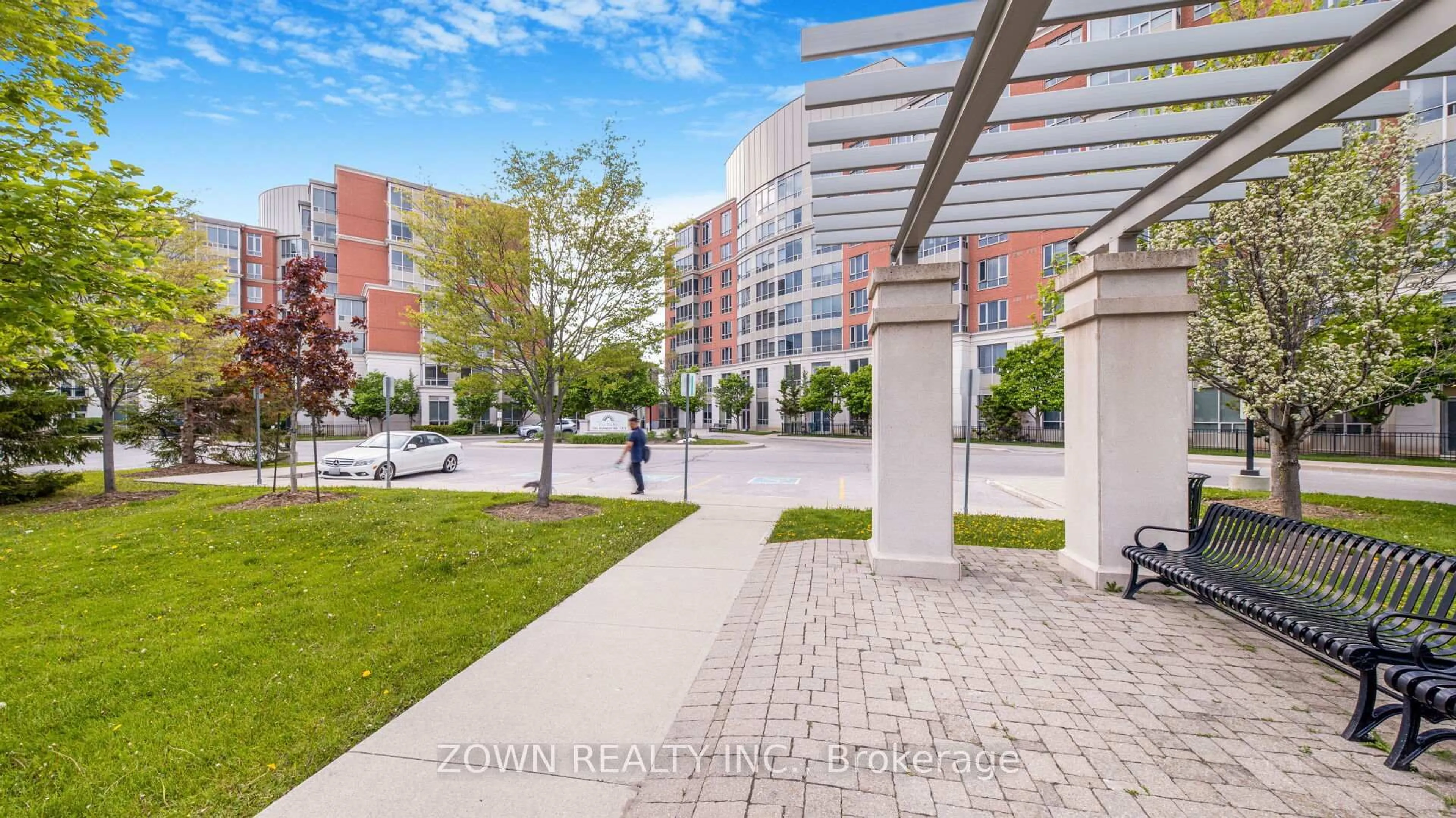 Patio, unknown for 7363 Kennedy Rd #519, Markham Ontario L0H 1K0