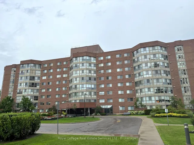 5 Weldrick Rd #611, Richmond Hill 1