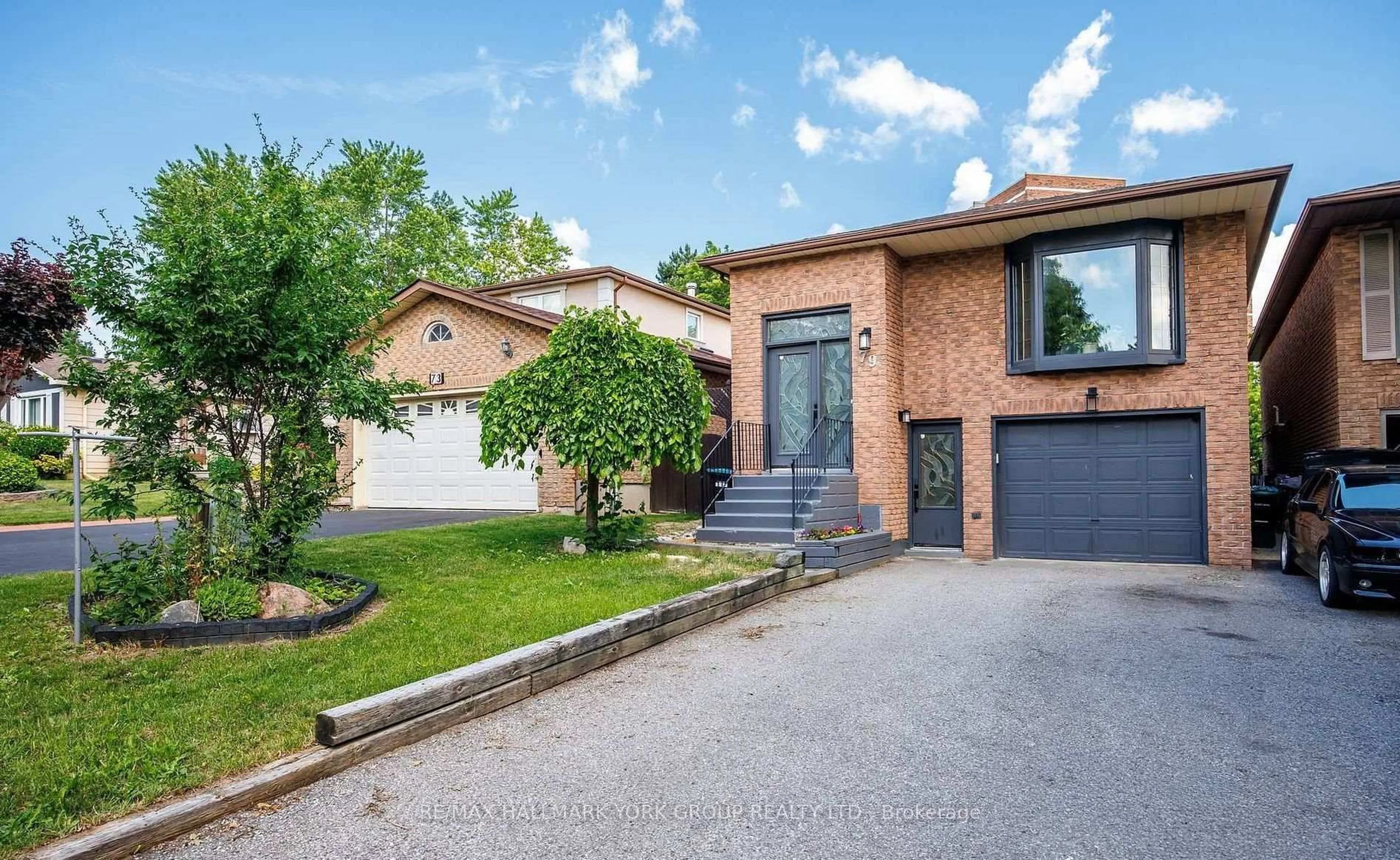 Home with brick exterior material, street for 79 Maplegrove Ave, Bradford West Gwillimbury Ontario L3Z 1R9