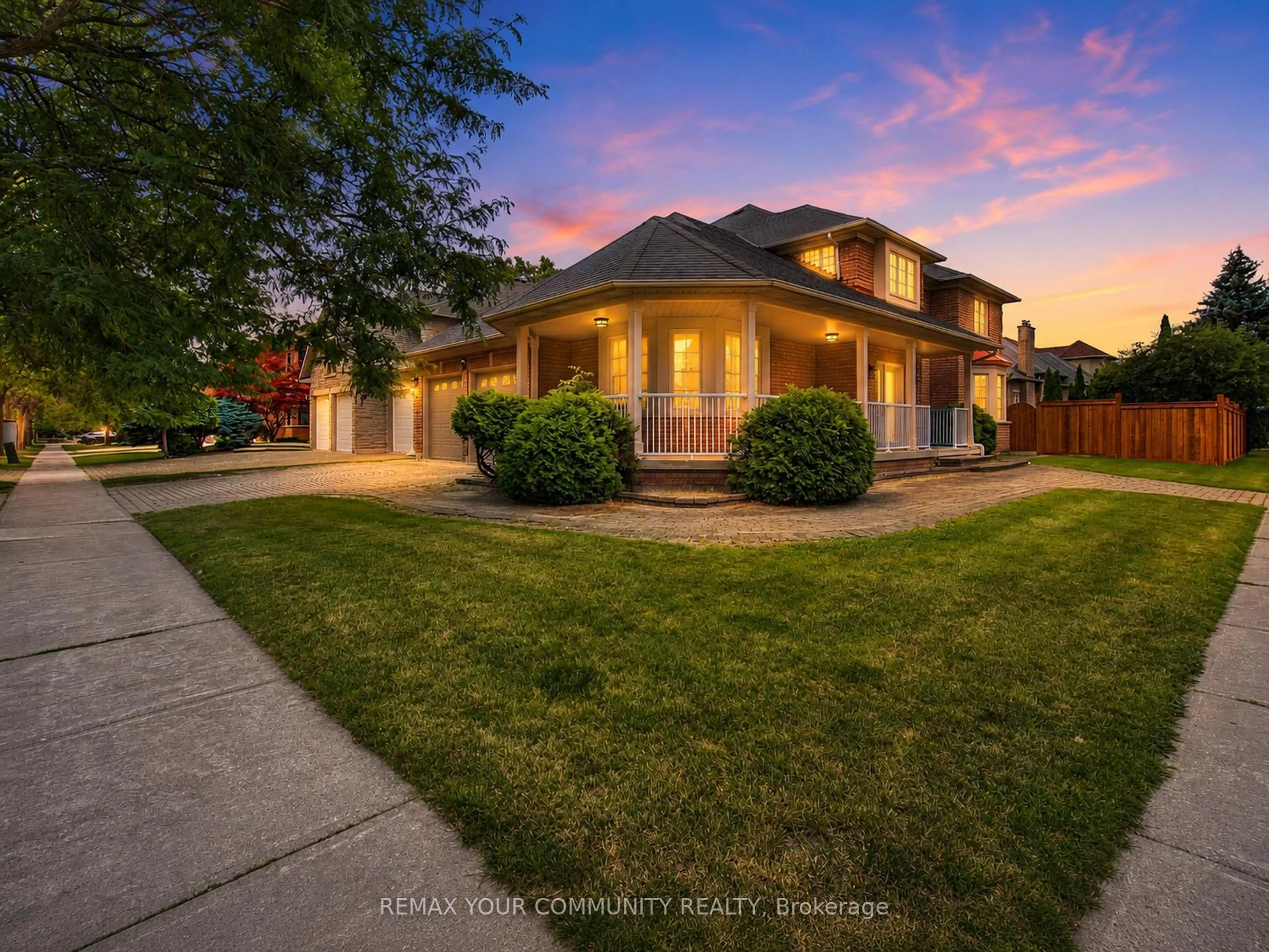 Unknown for 20 Fern Ave, Richmond Hill Ontario L4B 3R6