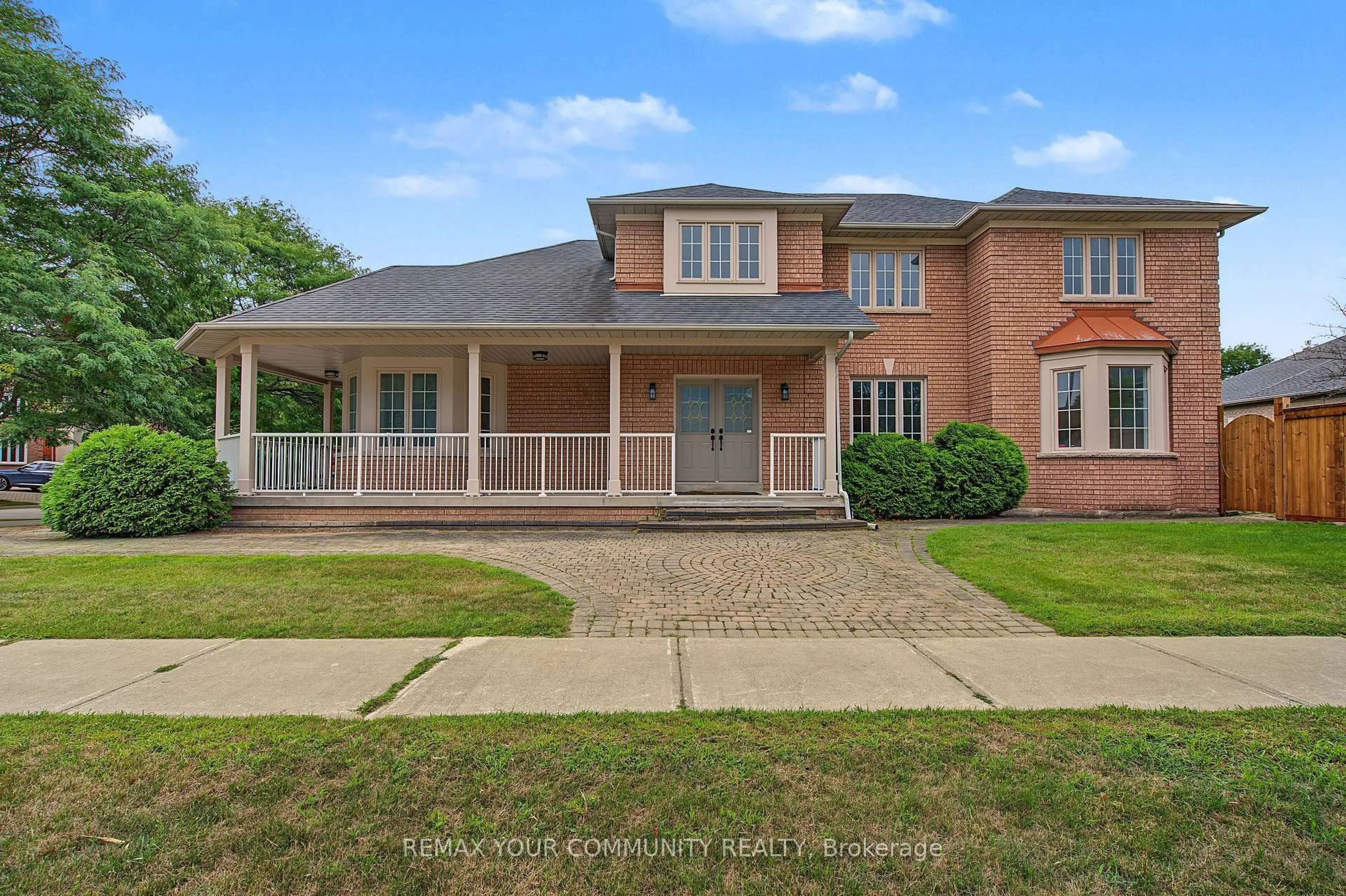 Home with brick exterior material, street for 20 Fern Ave, Richmond Hill Ontario L4B 3R6