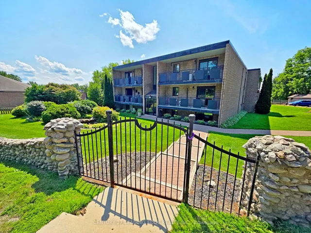 74 The Queensway #206, Georgina 3