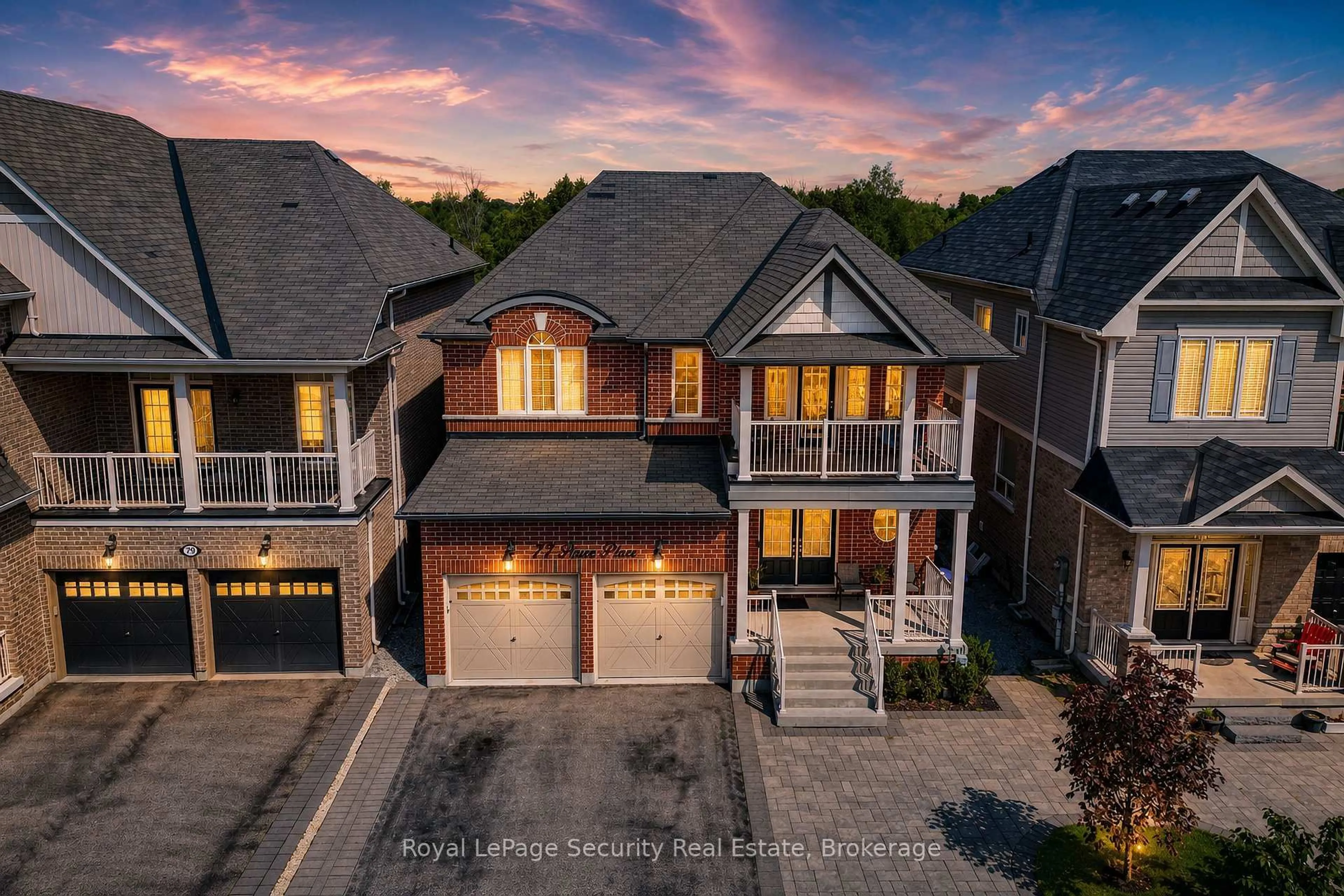A pic from outside/outdoor area/front of a property/back of a property/a pic from drone, street for 77 Pierce Pl, New Tecumseth Ontario L0G 1W0